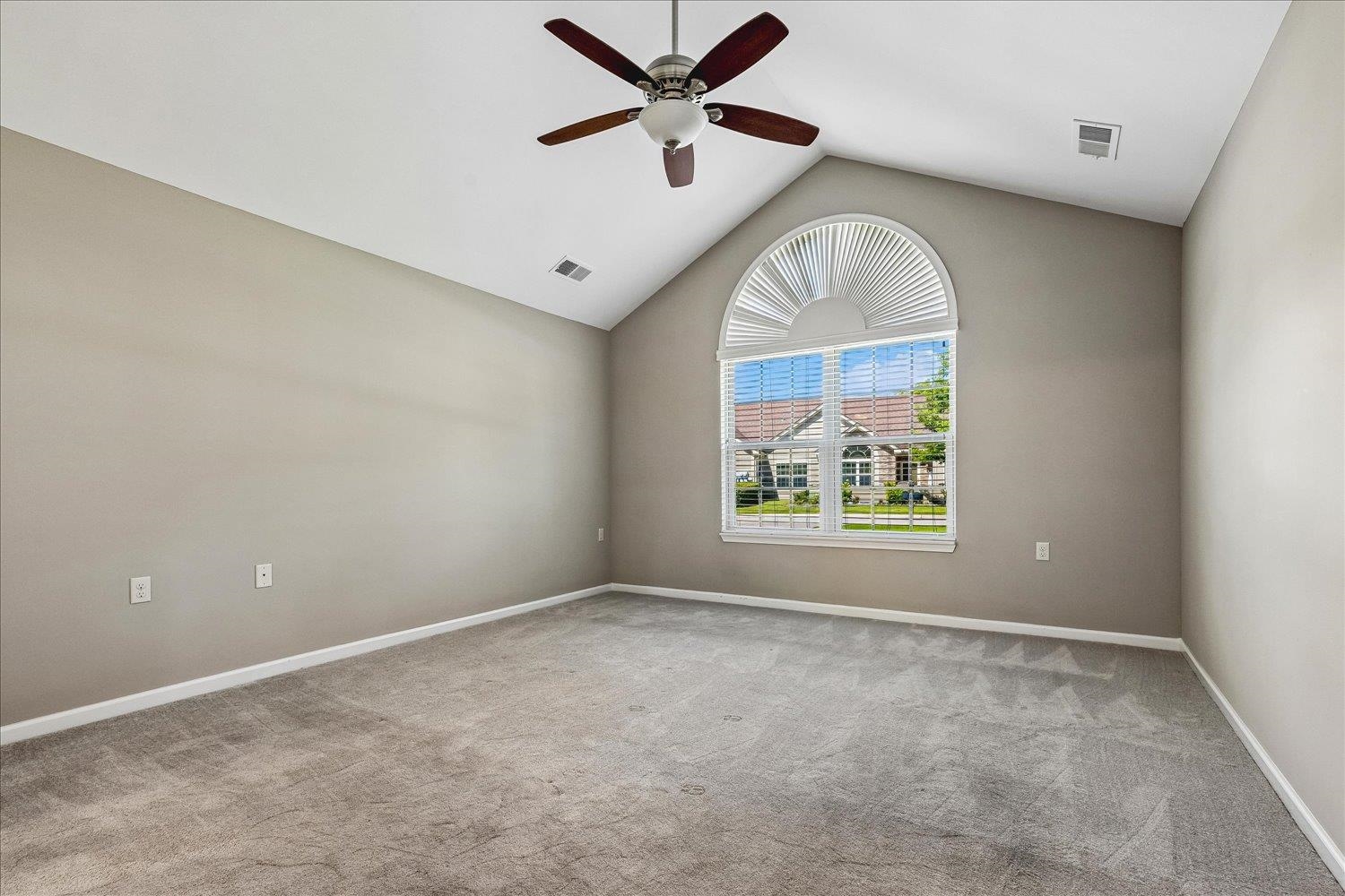 1616 W SOUTHFIELD CIR