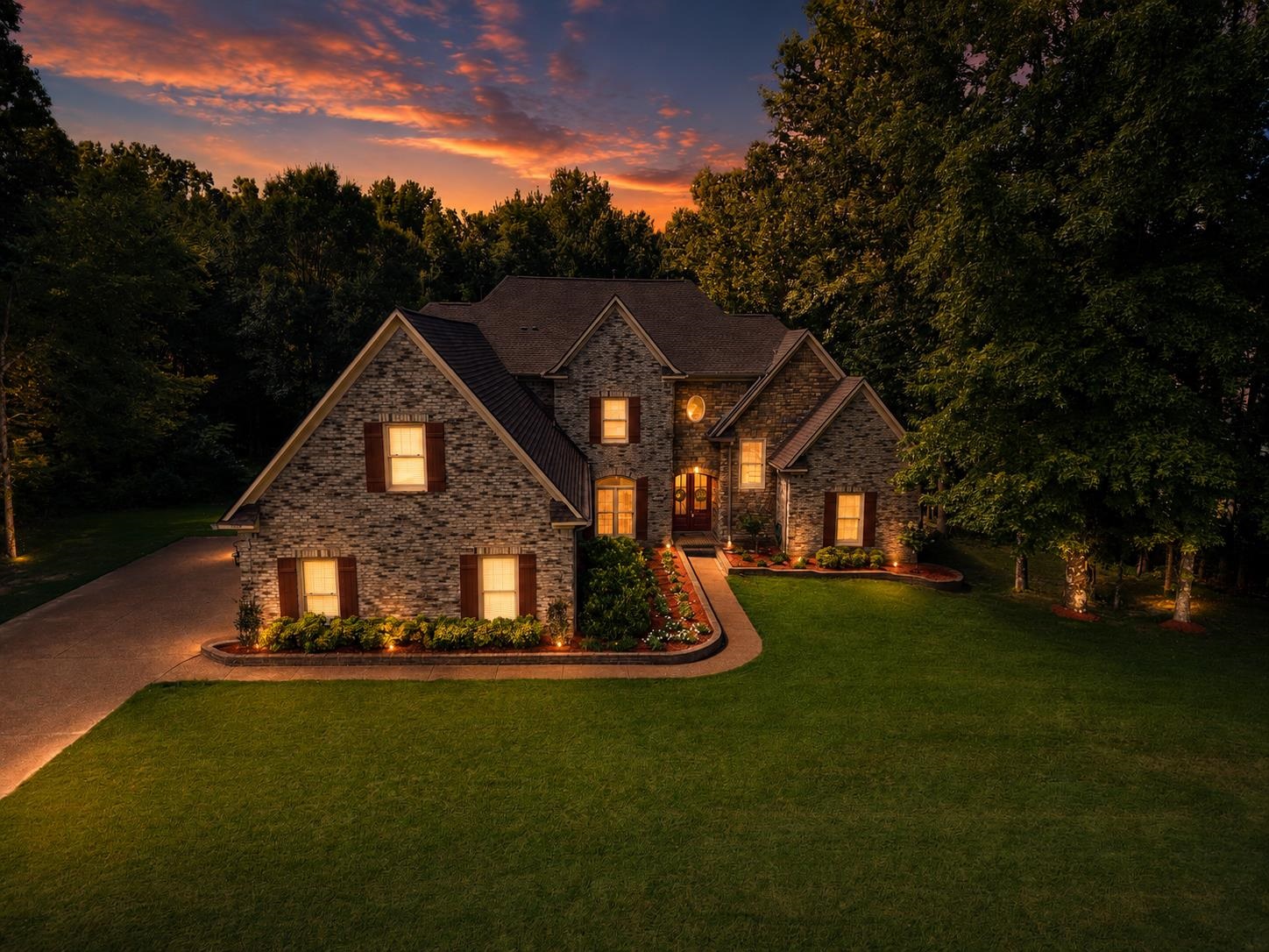 11119 SILSBE LN