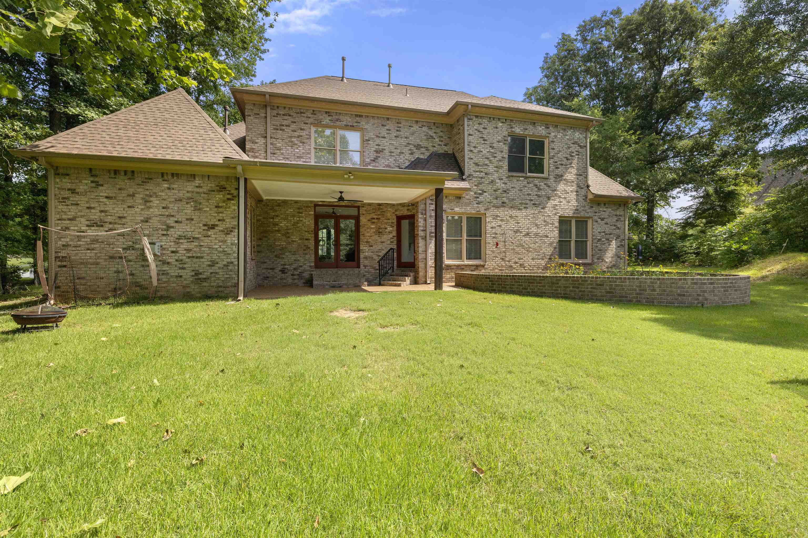 11119 SILSBE LN