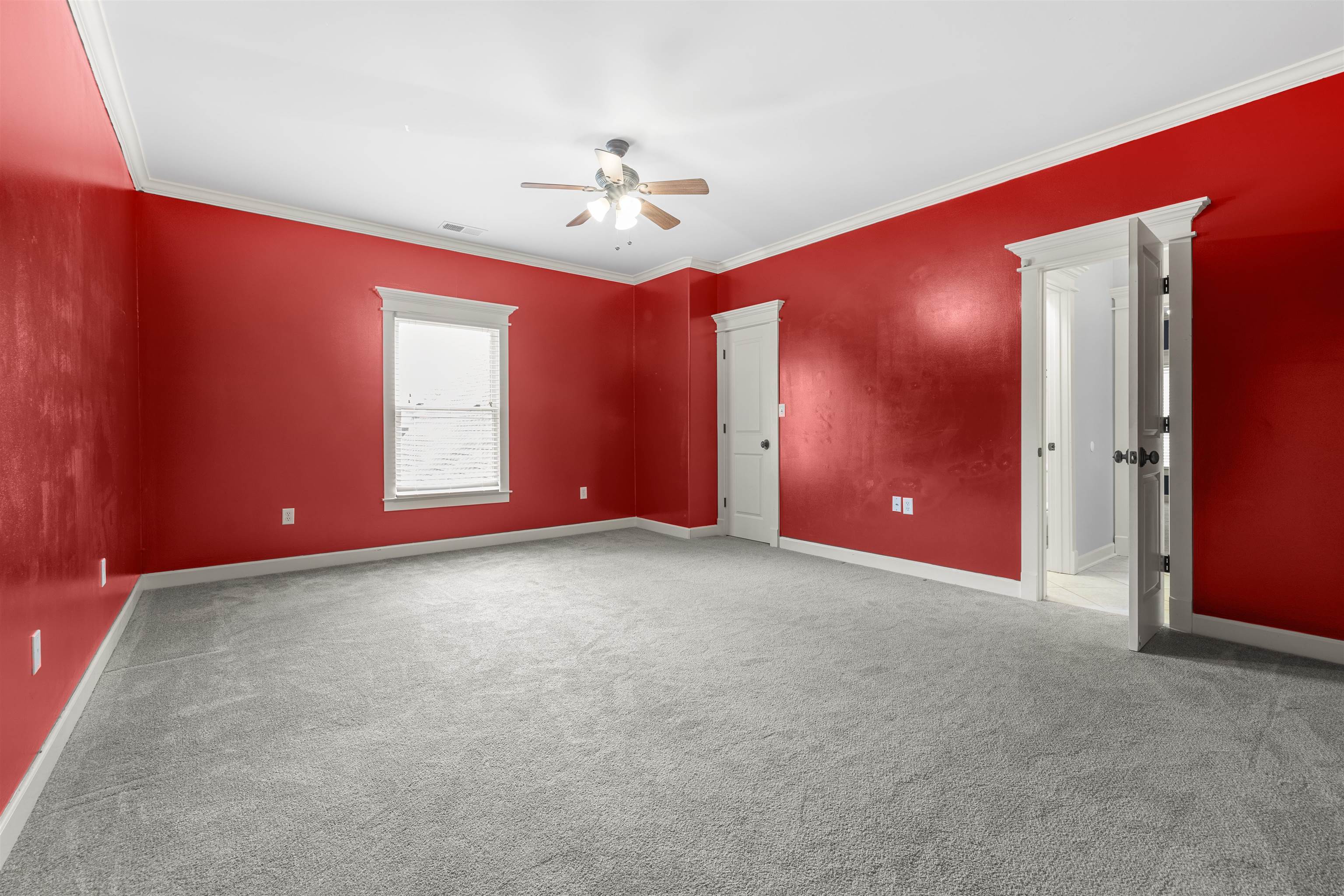 11119 SILSBE LN