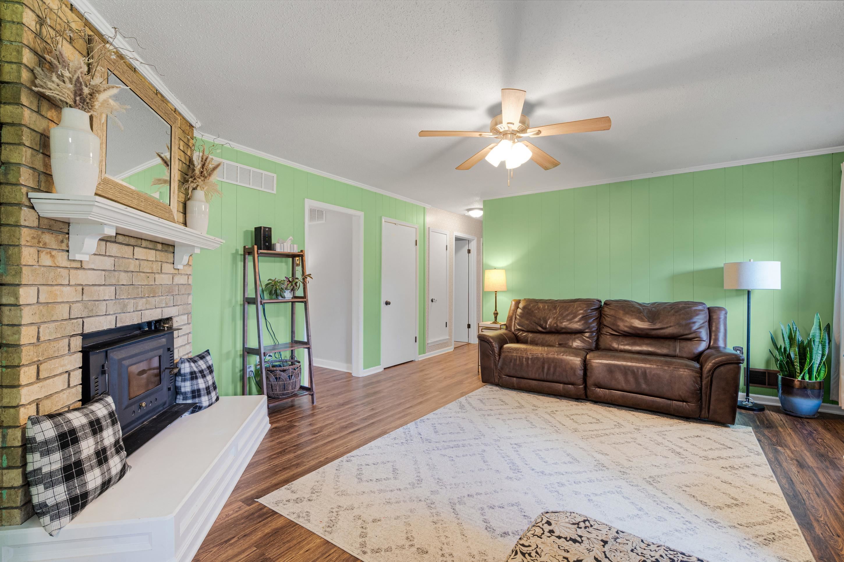 4991 CLEAR CREEK DR