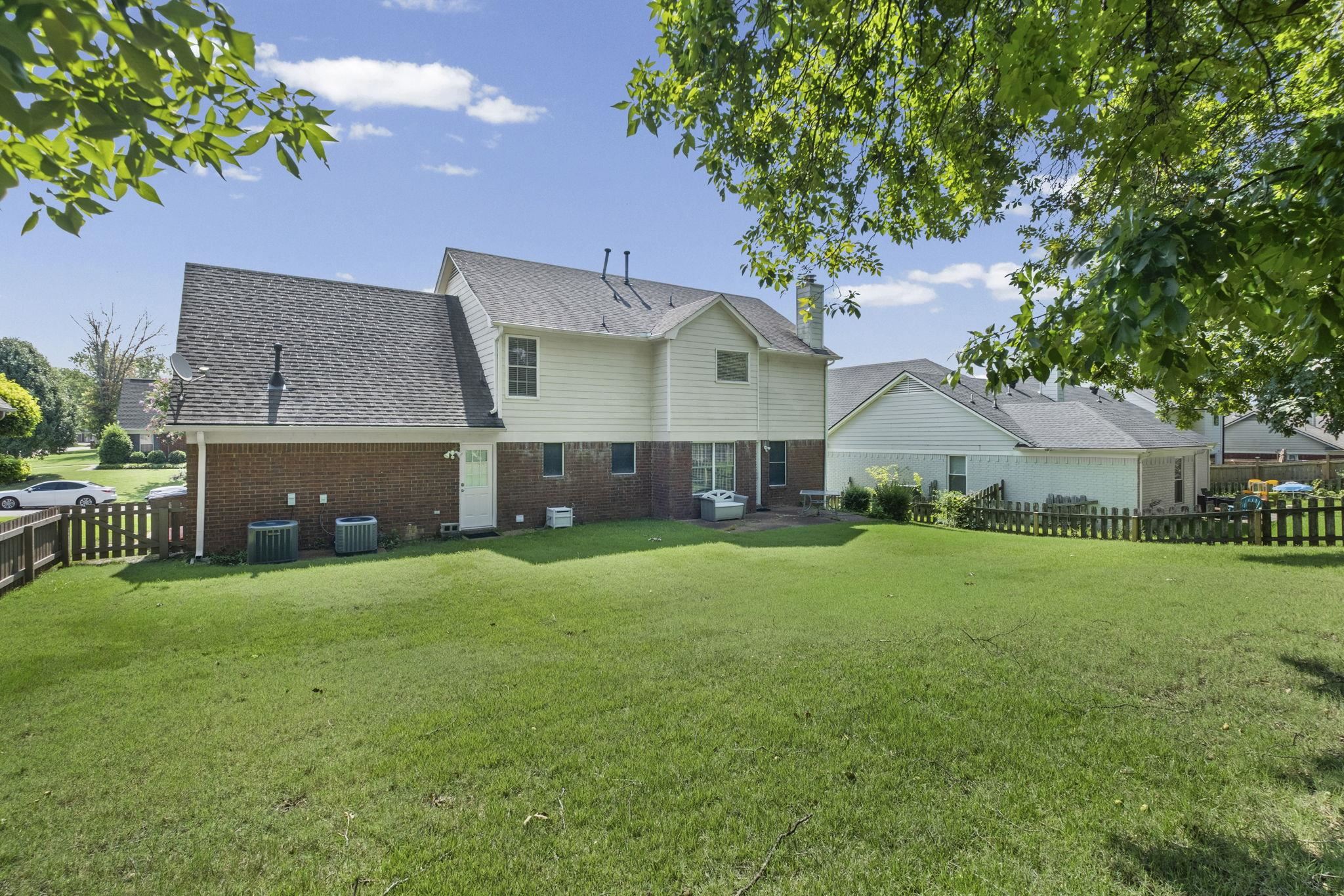 3169 SHADOW GREEN LN