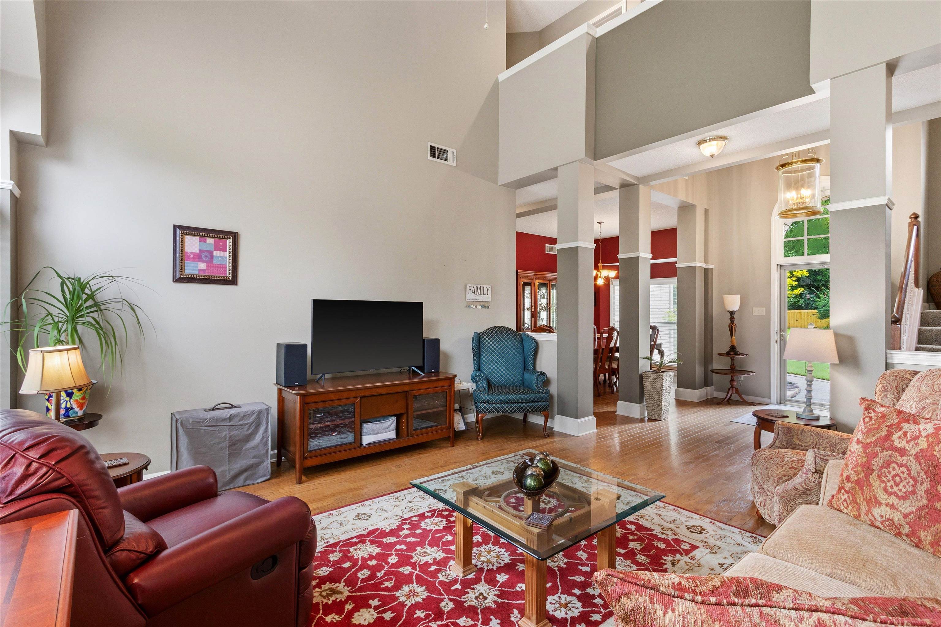 8392 KINGS TRAIL CV