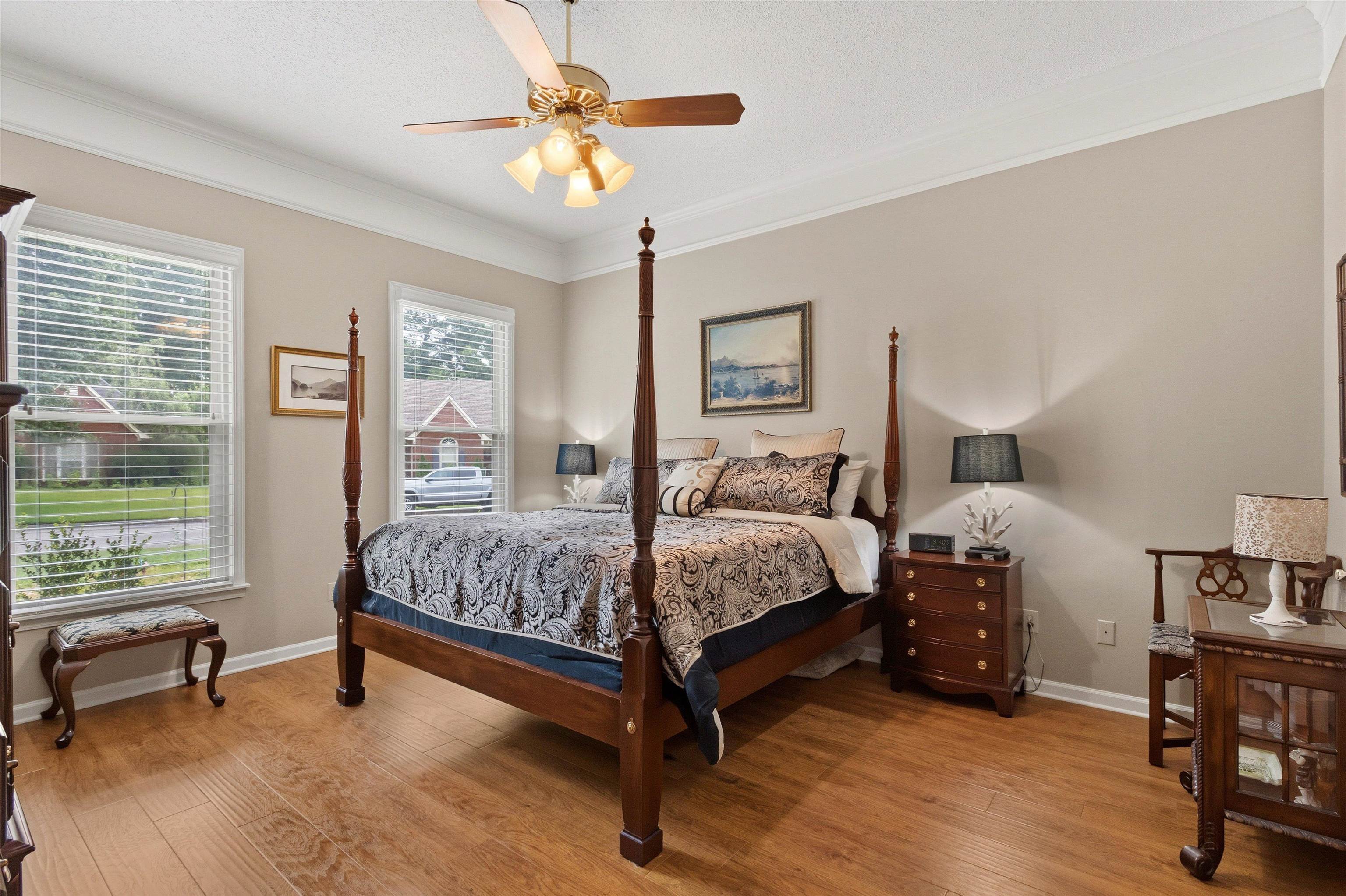 8392 KINGS TRAIL CV