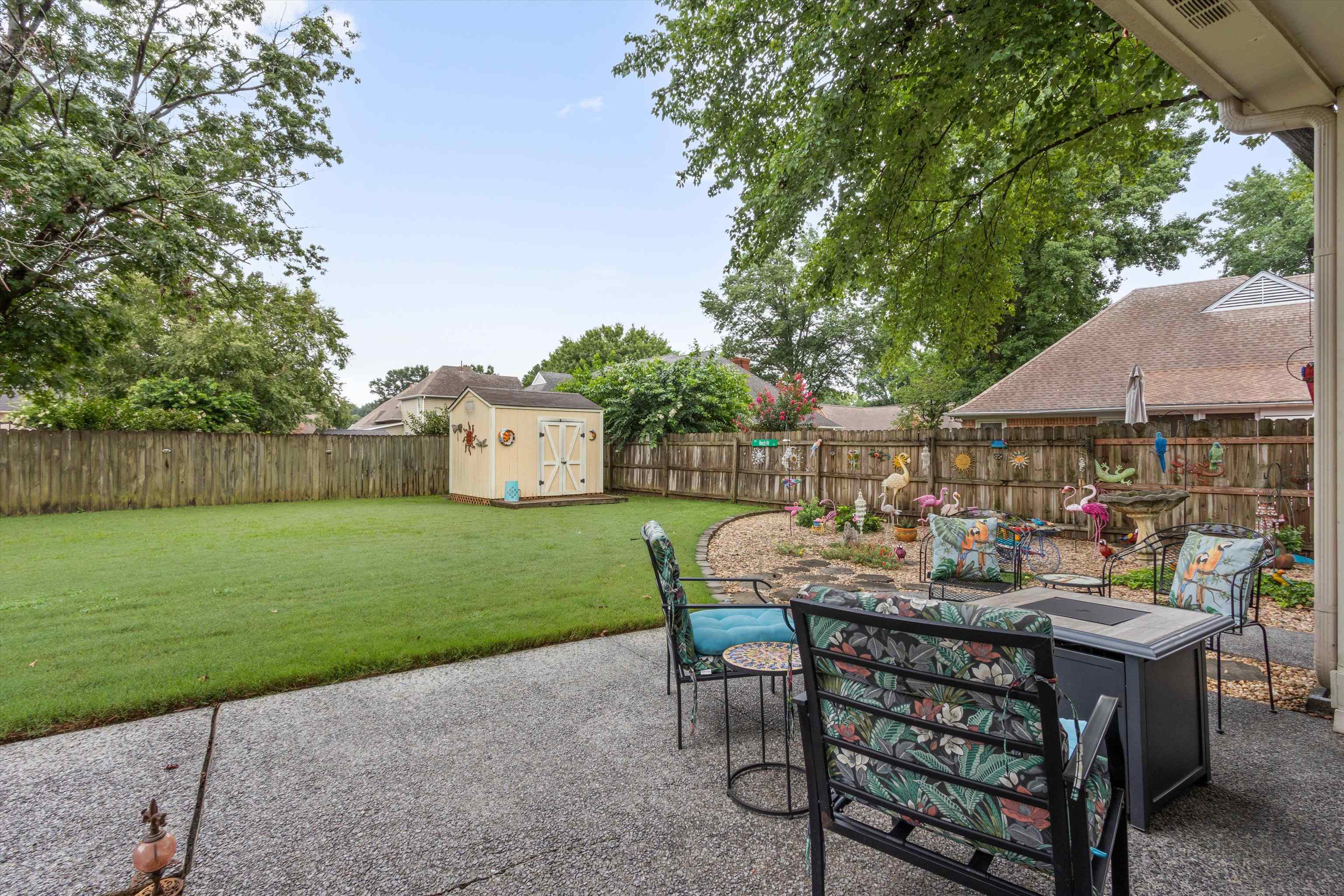 8392 KINGS TRAIL CV