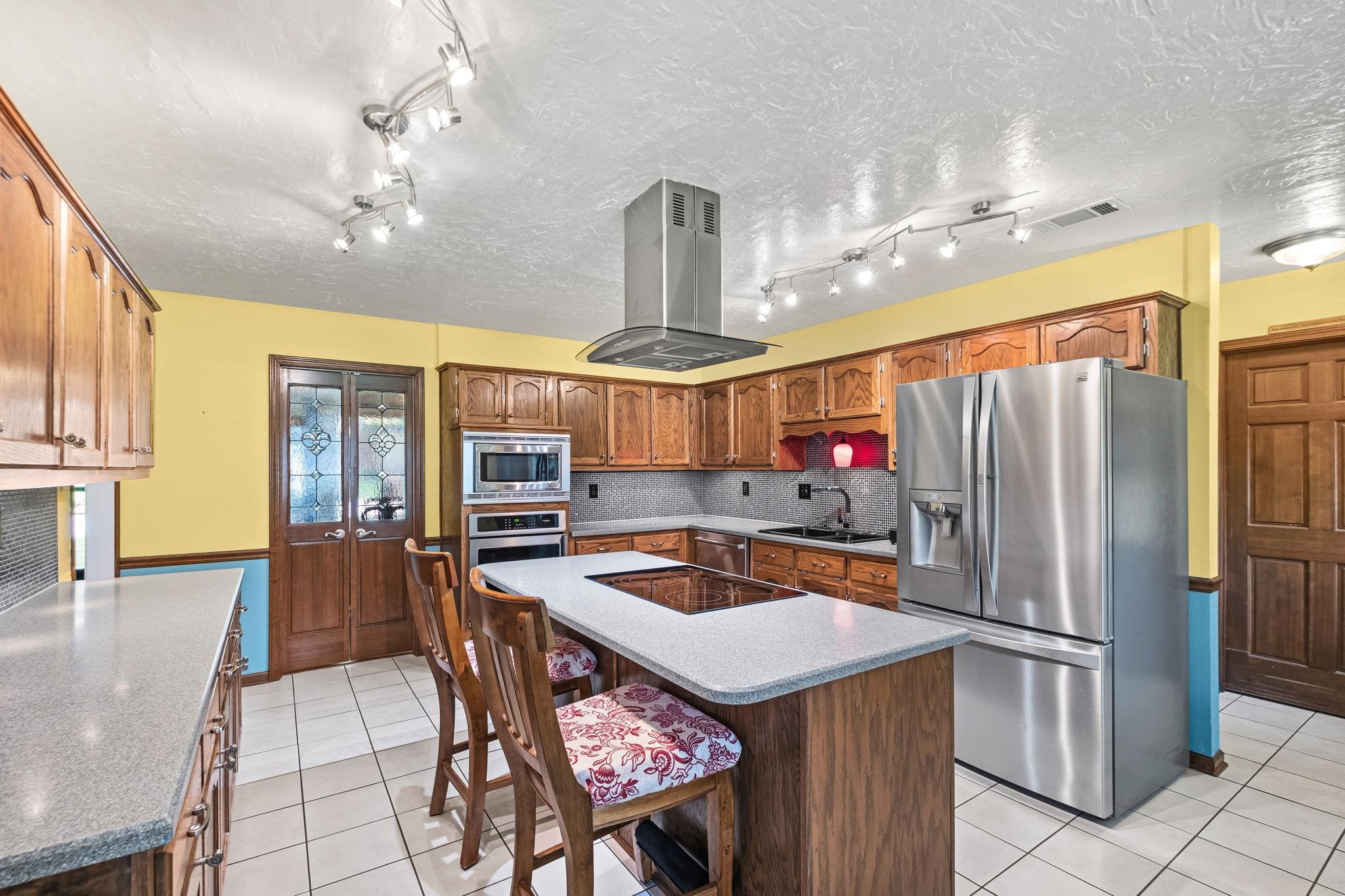 3078 STONECREST CIR