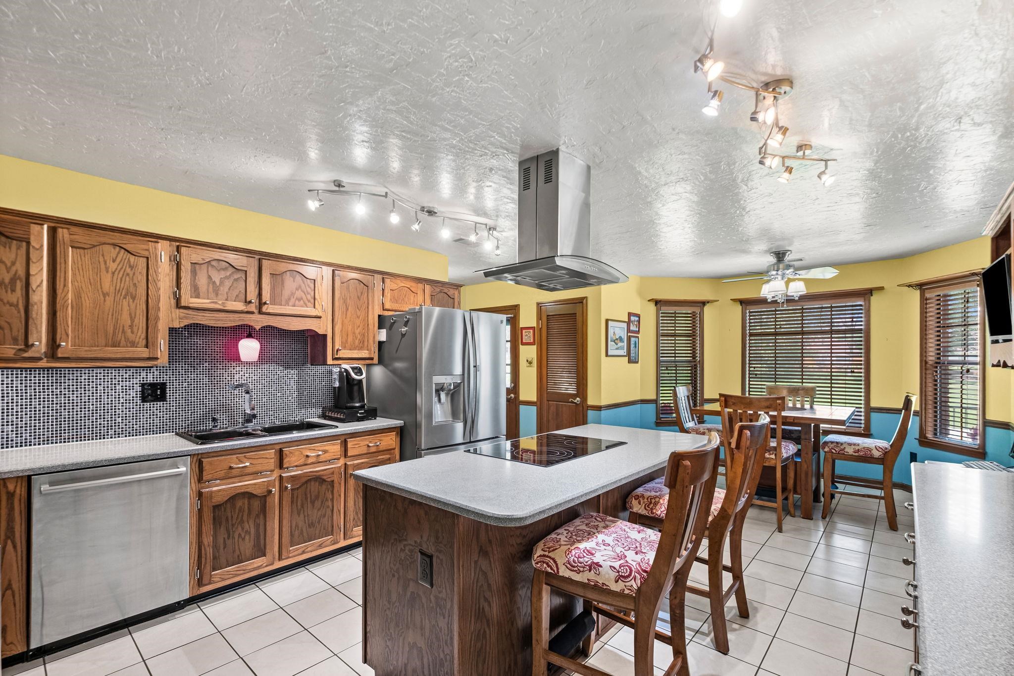 3078 STONECREST CIR