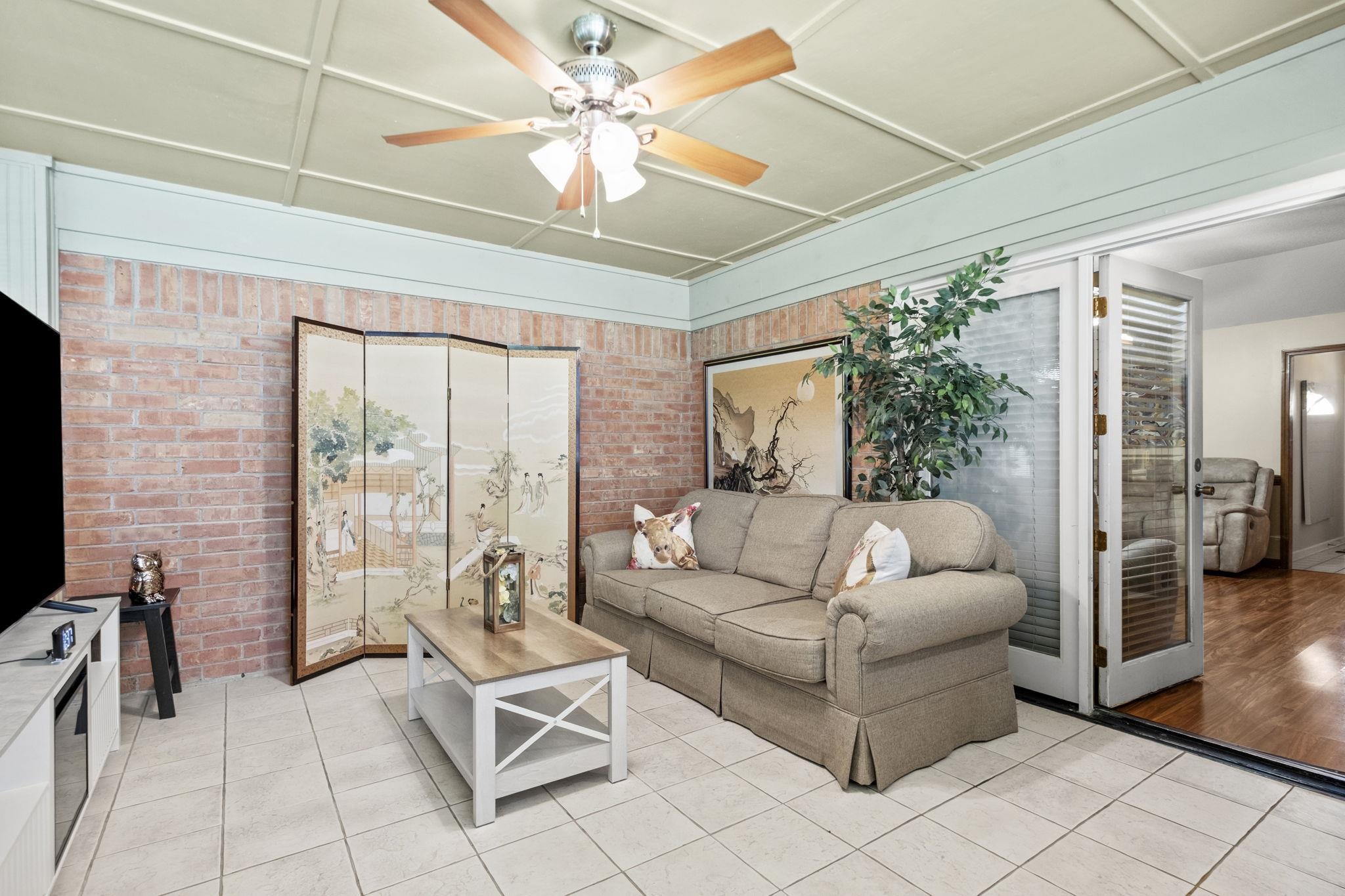 8251 RIVER CREEK CV