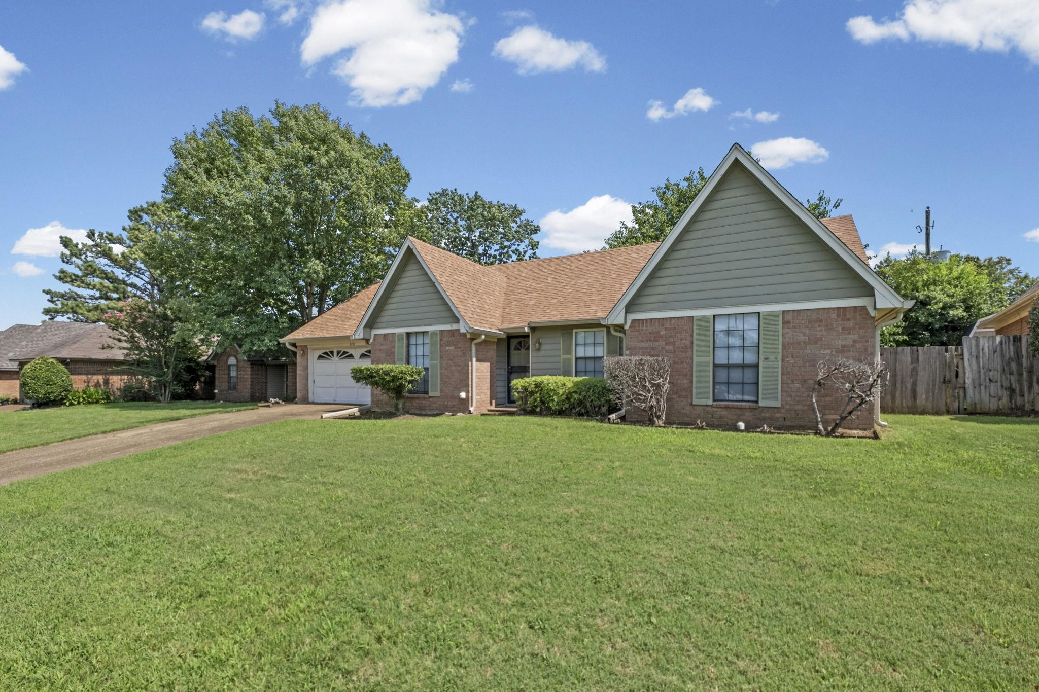 8251 RIVER CREEK CV