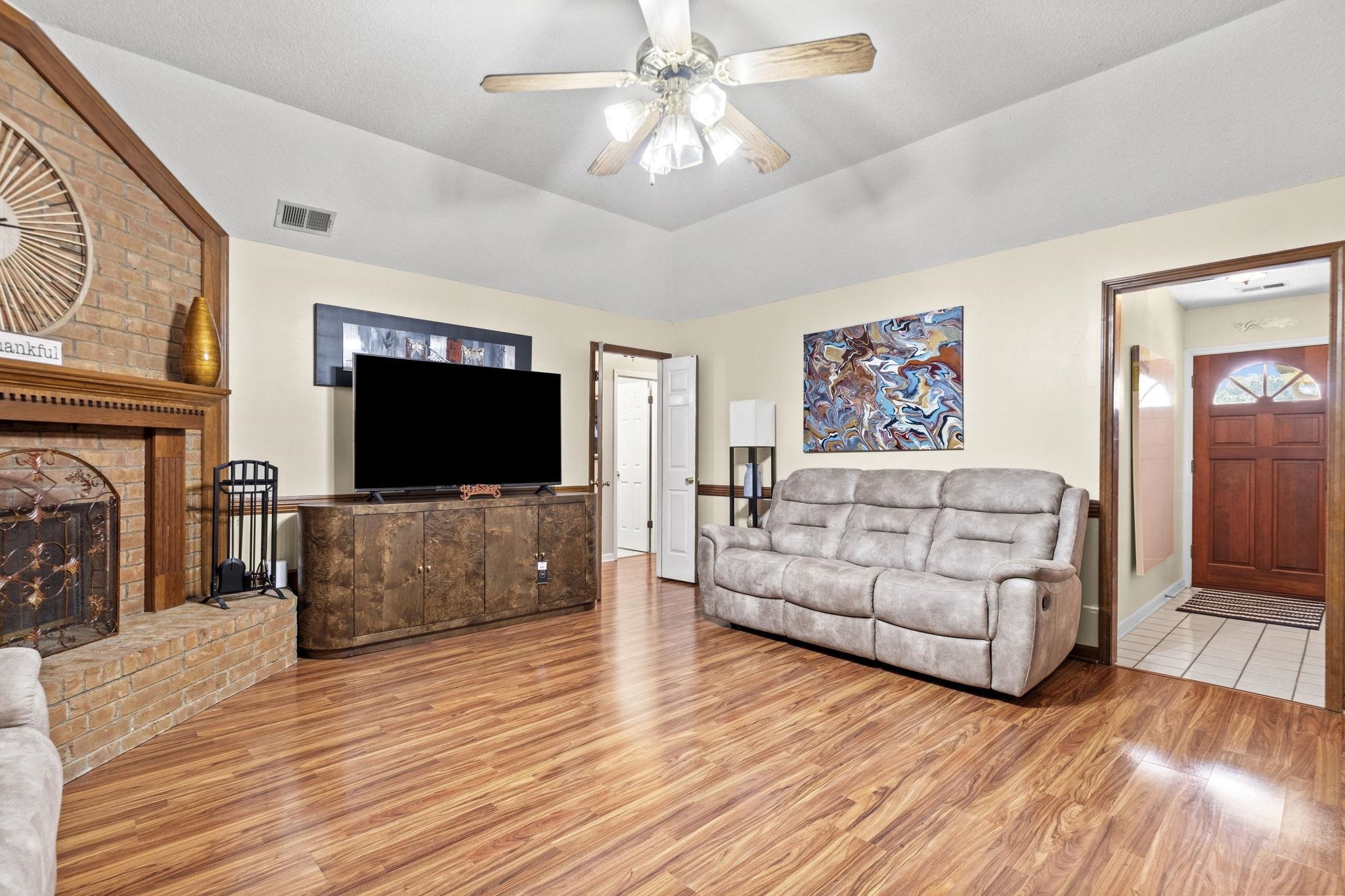 8251 RIVER CREEK CV