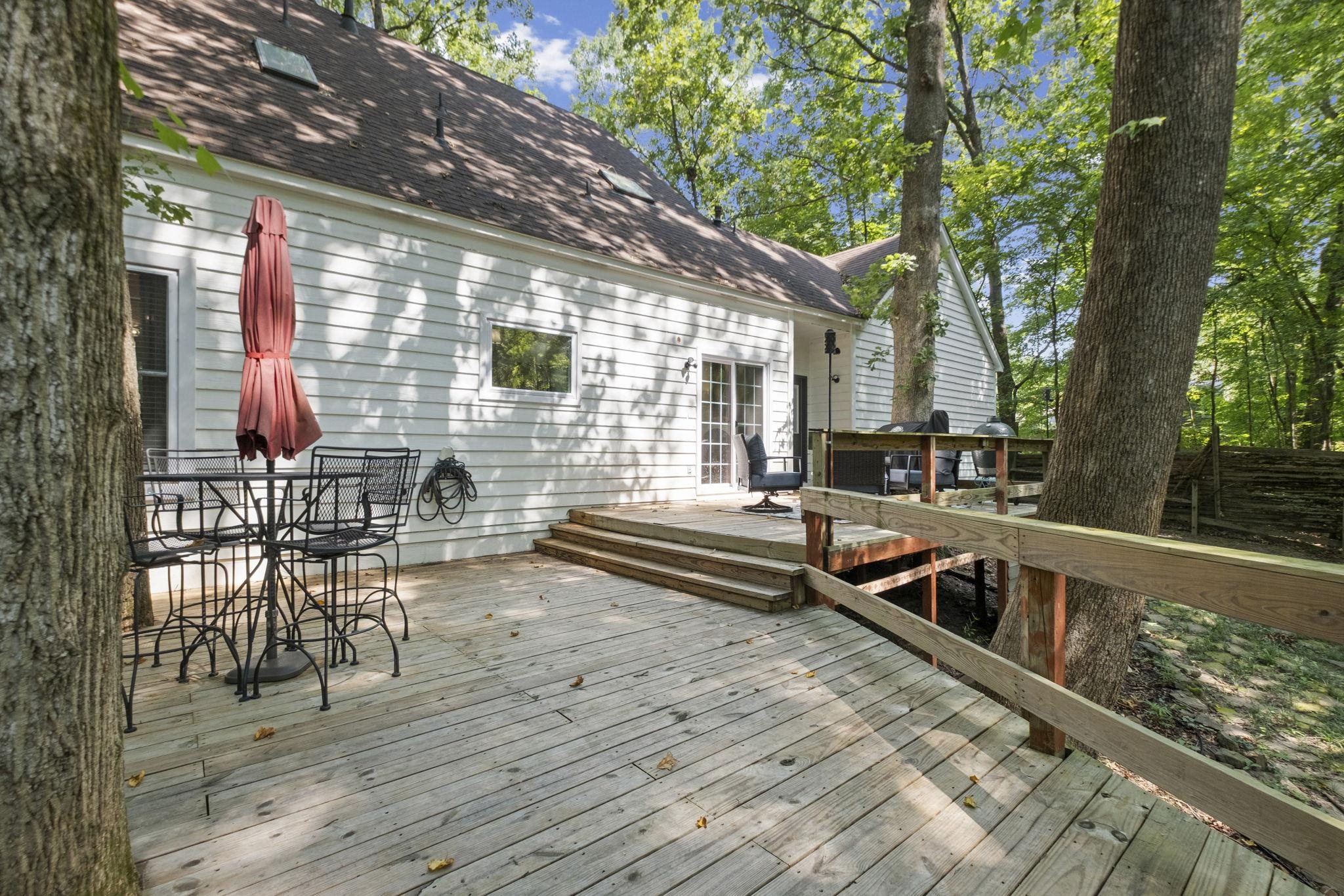338 ERICSON RD