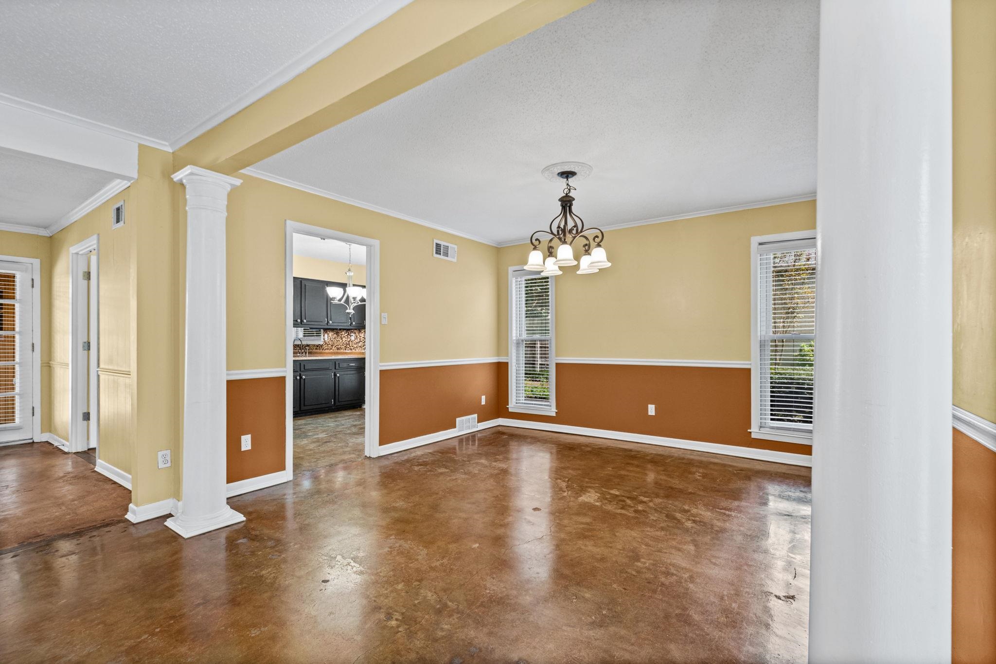 2174 MONTEGO DR