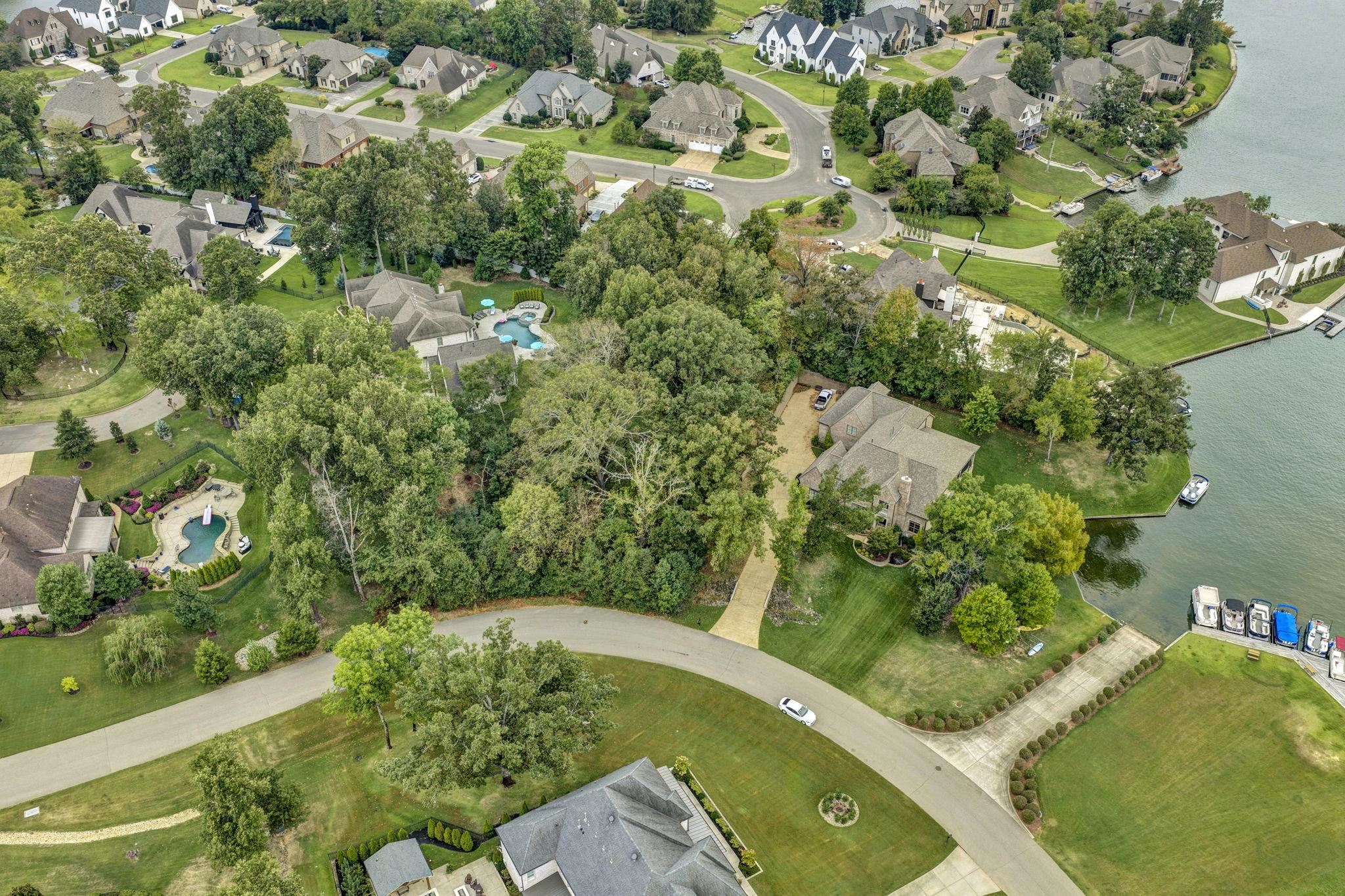 3981 N POTTER WOODS CV