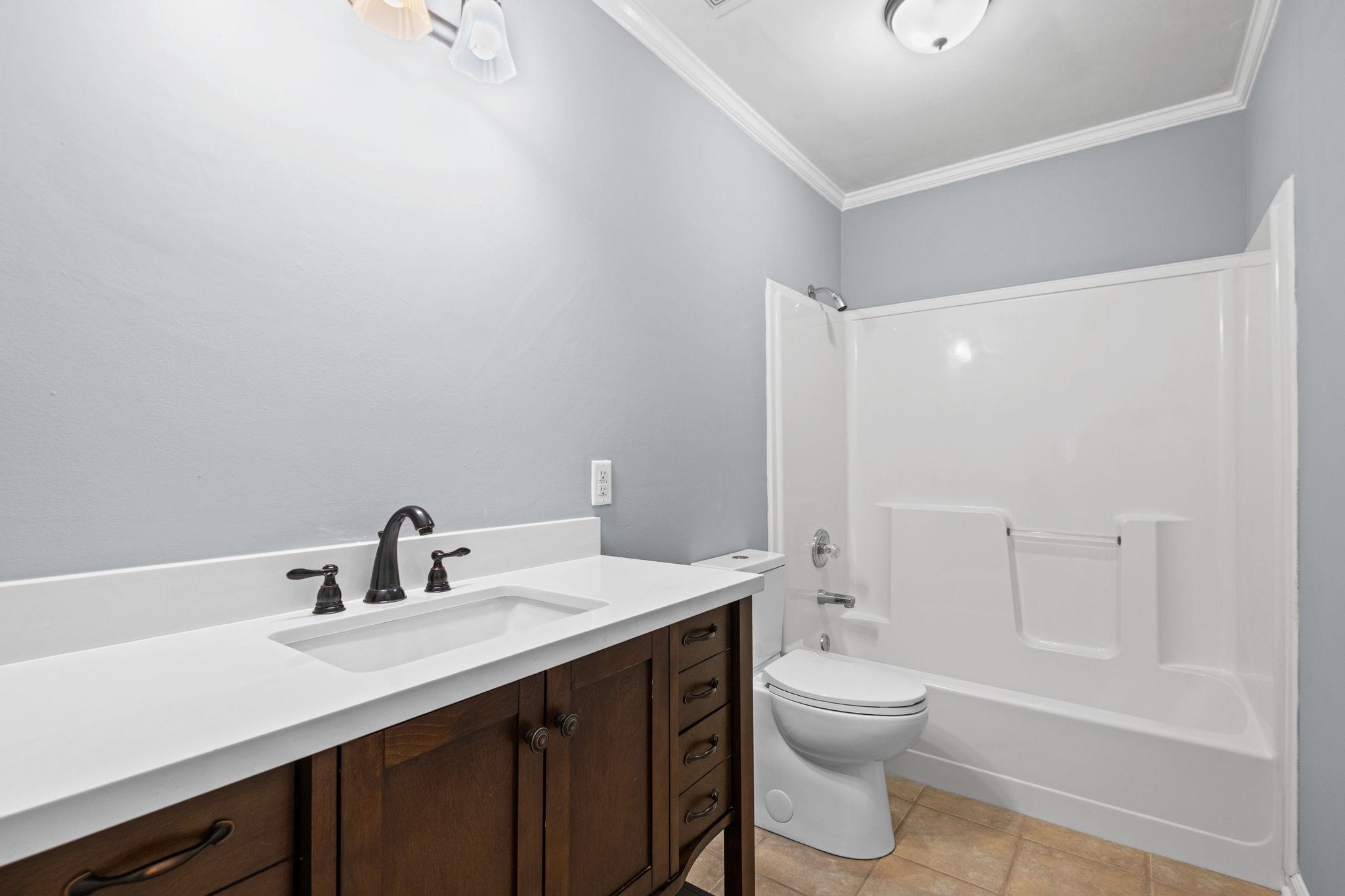 12420 FOX LAIR DR