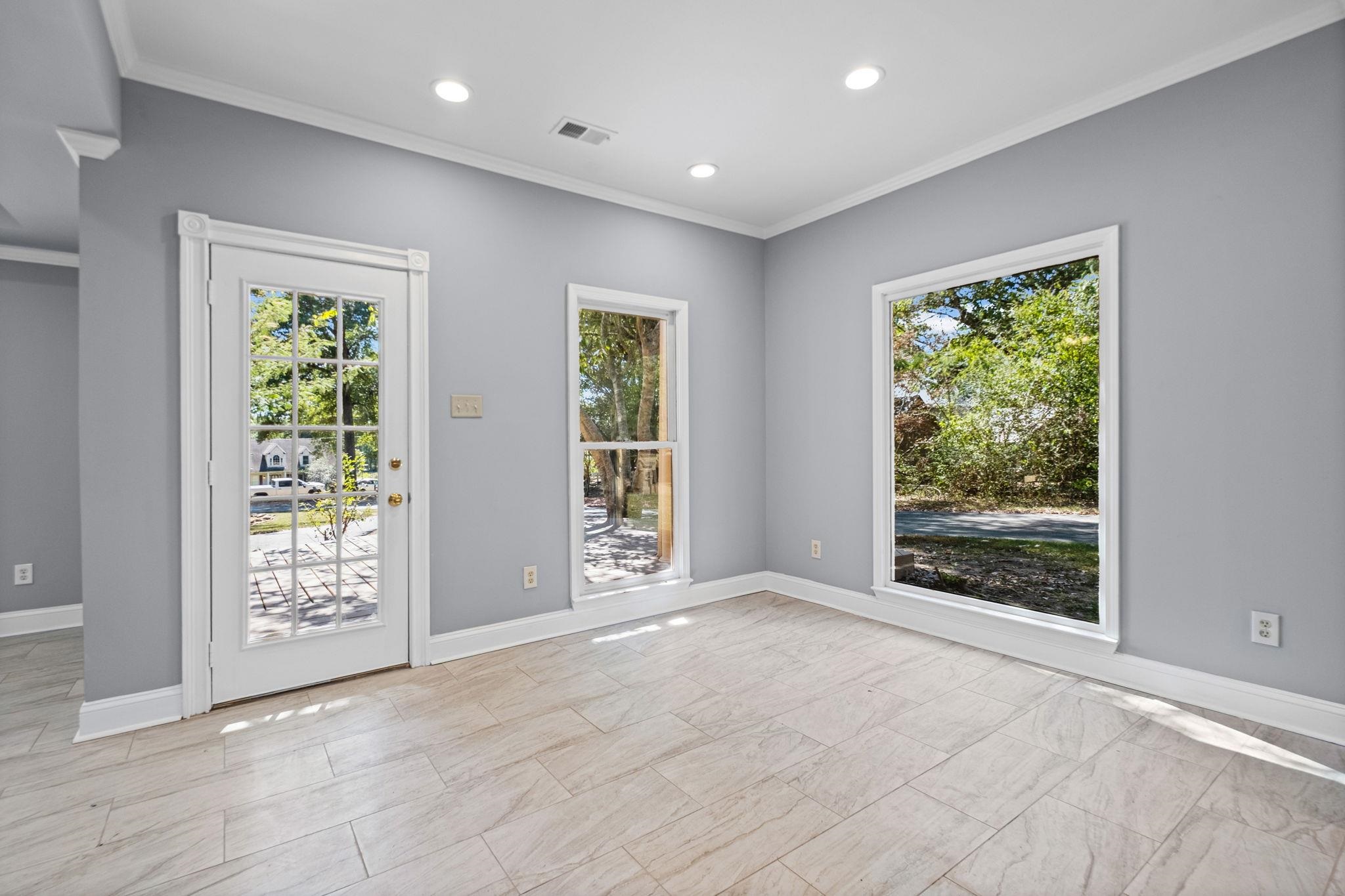 12420 FOX LAIR DR