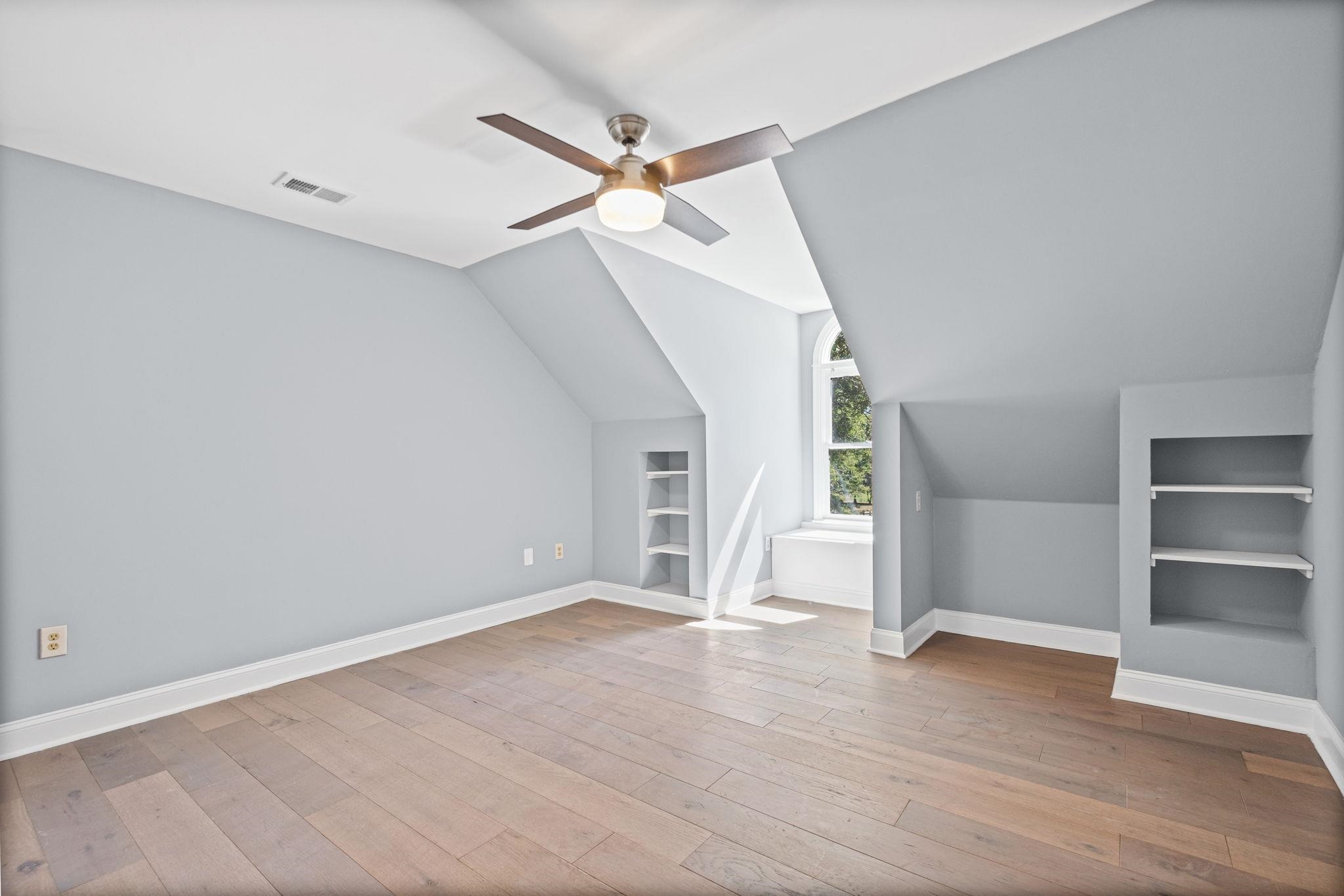 12420 FOX LAIR DR