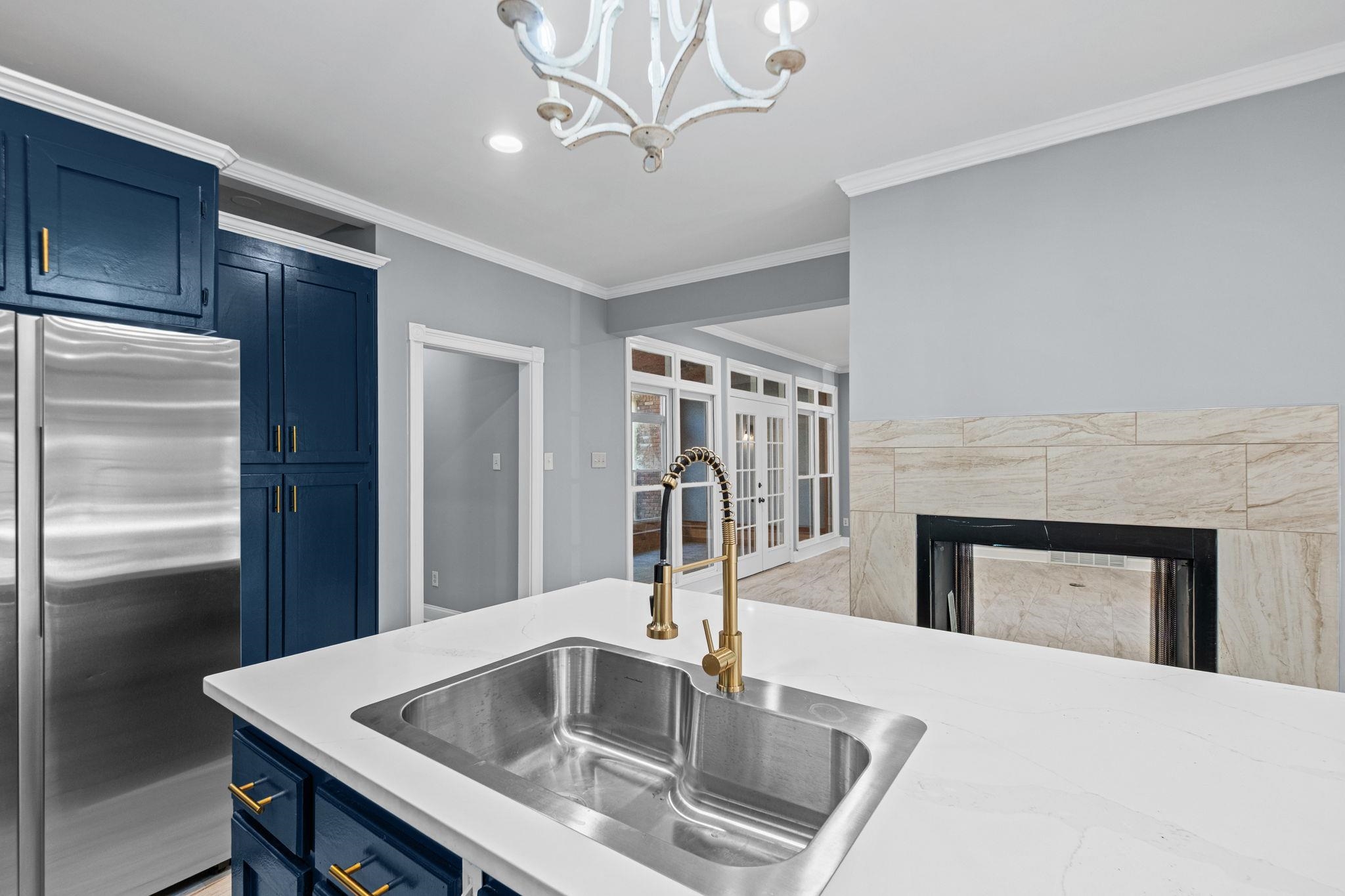 12420 FOX LAIR DR