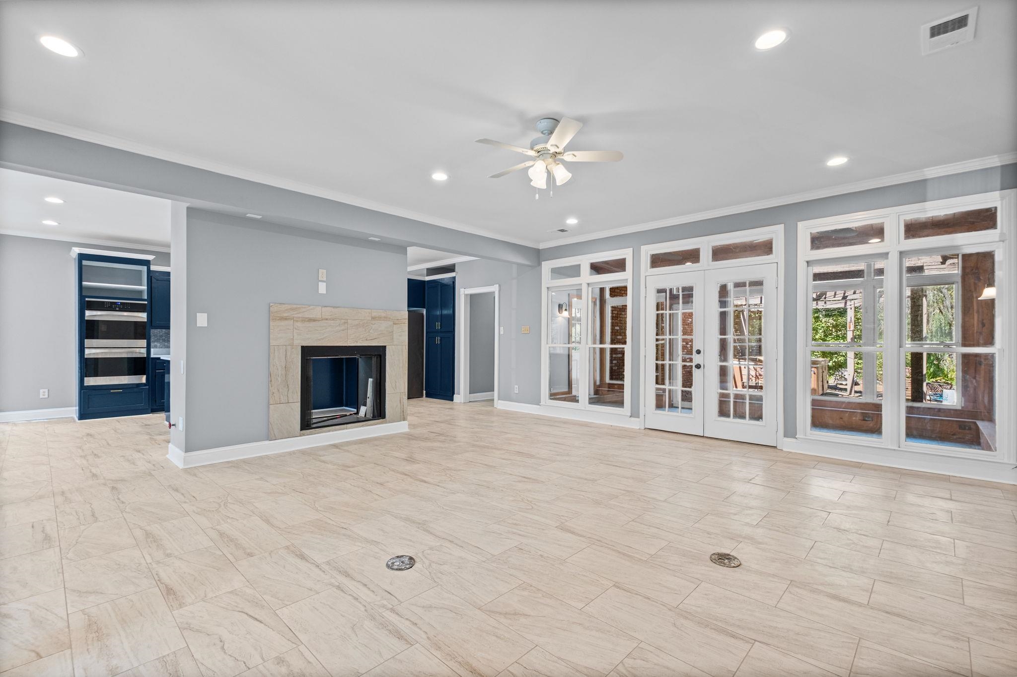 12420 FOX LAIR DR