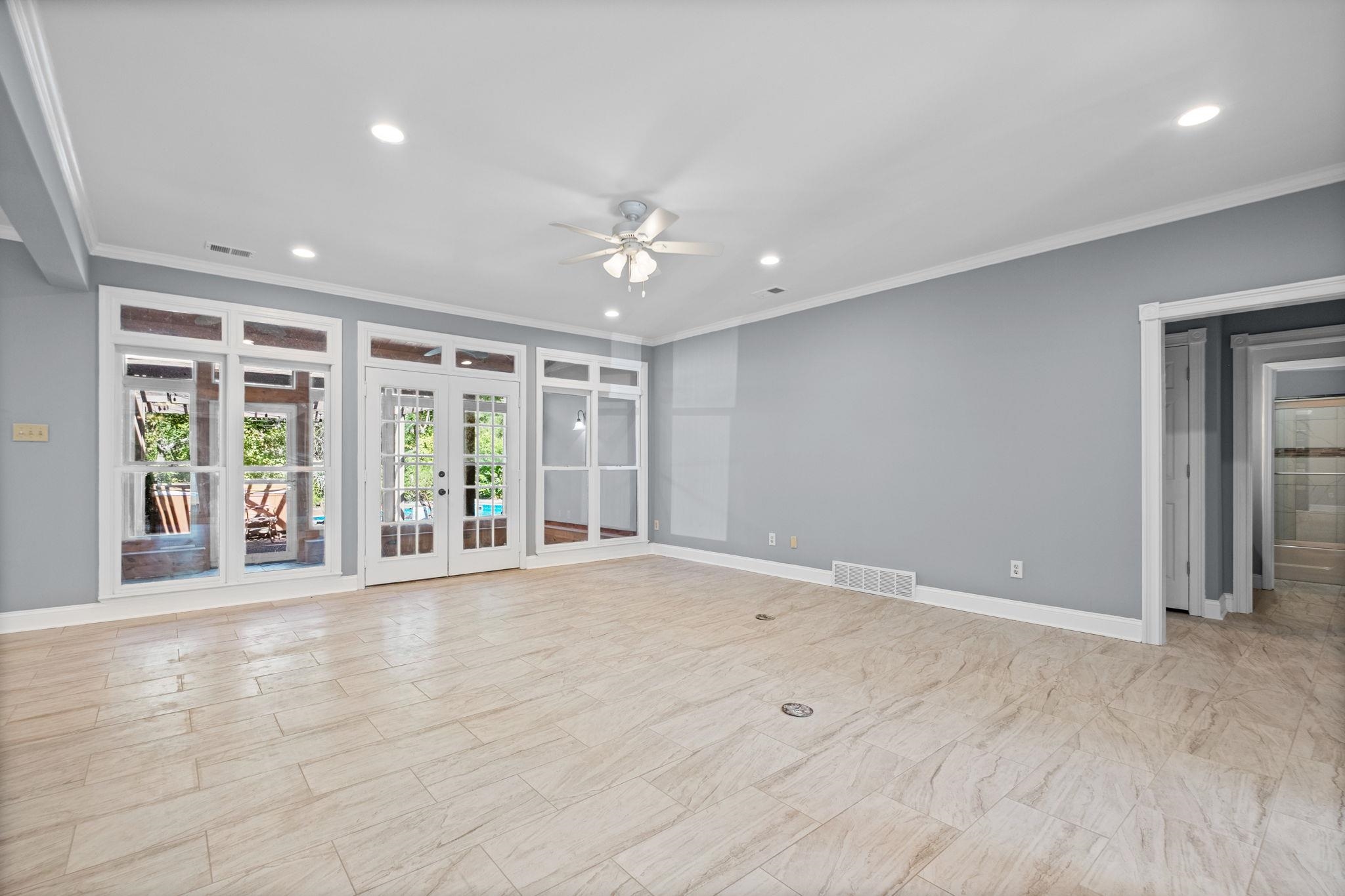 12420 FOX LAIR DR