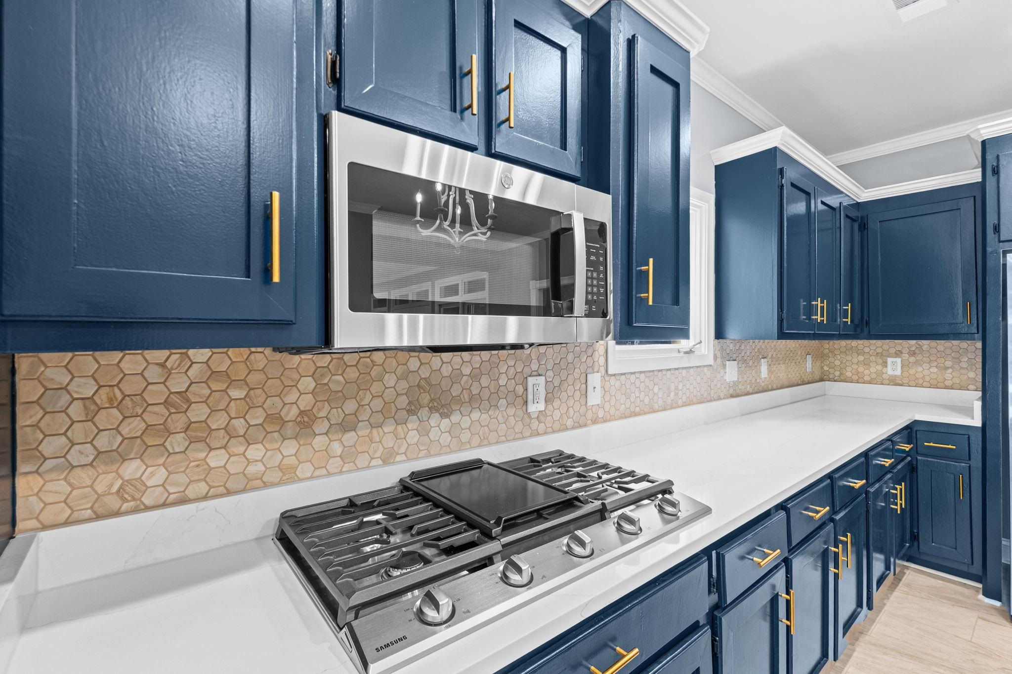 12420 FOX LAIR DR
