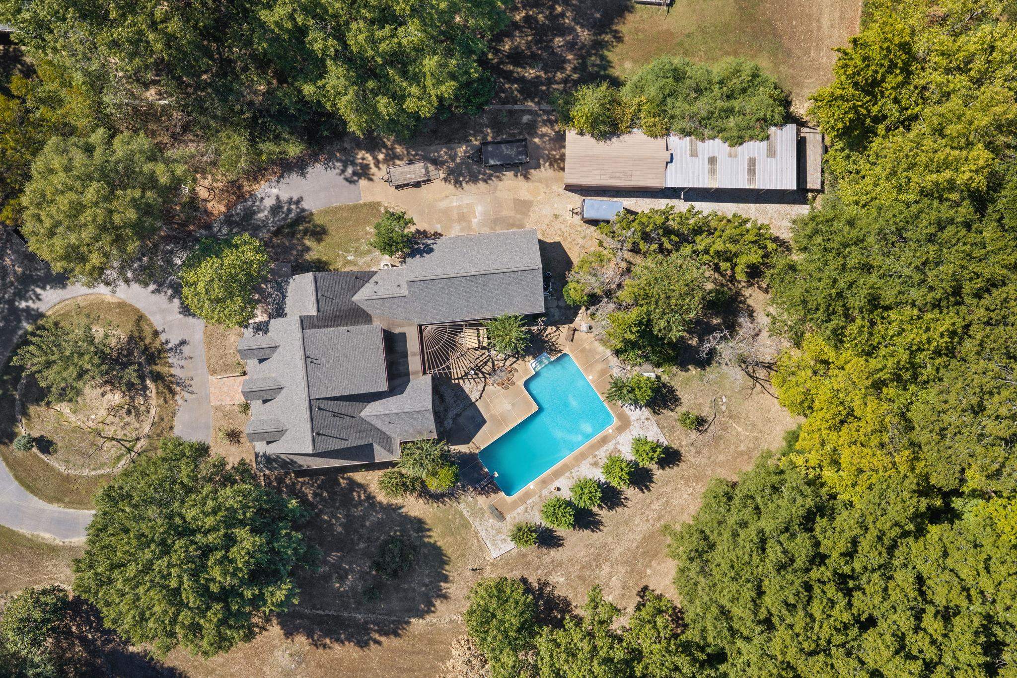 12420 FOX LAIR DR