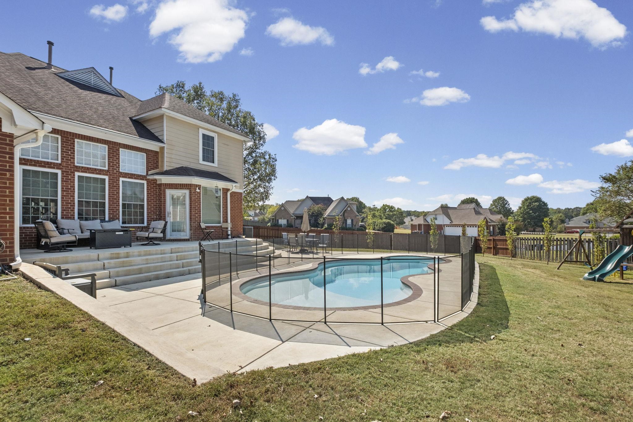 4073 PELICAN HILL CV