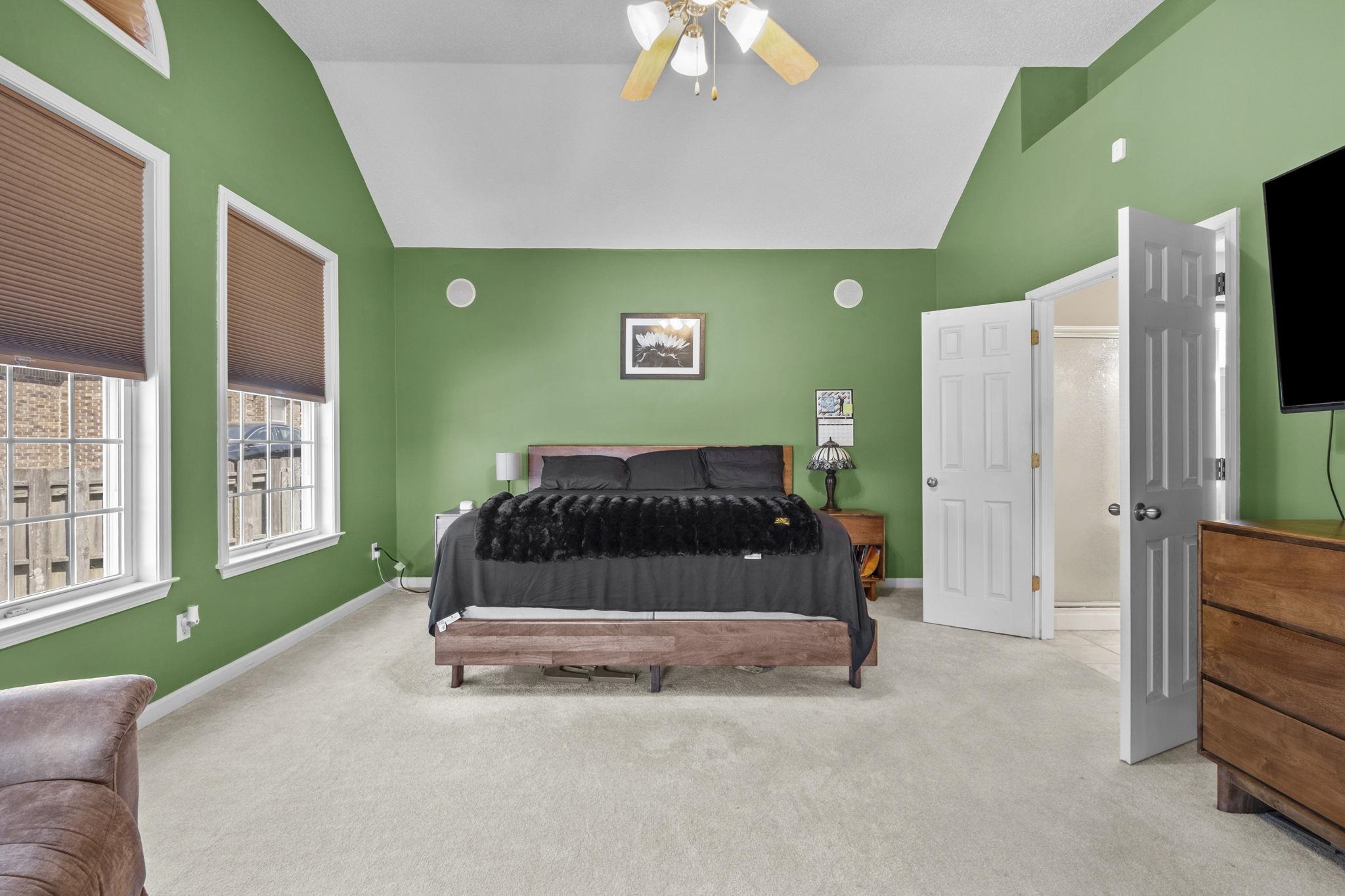 4073 PELICAN HILL CV