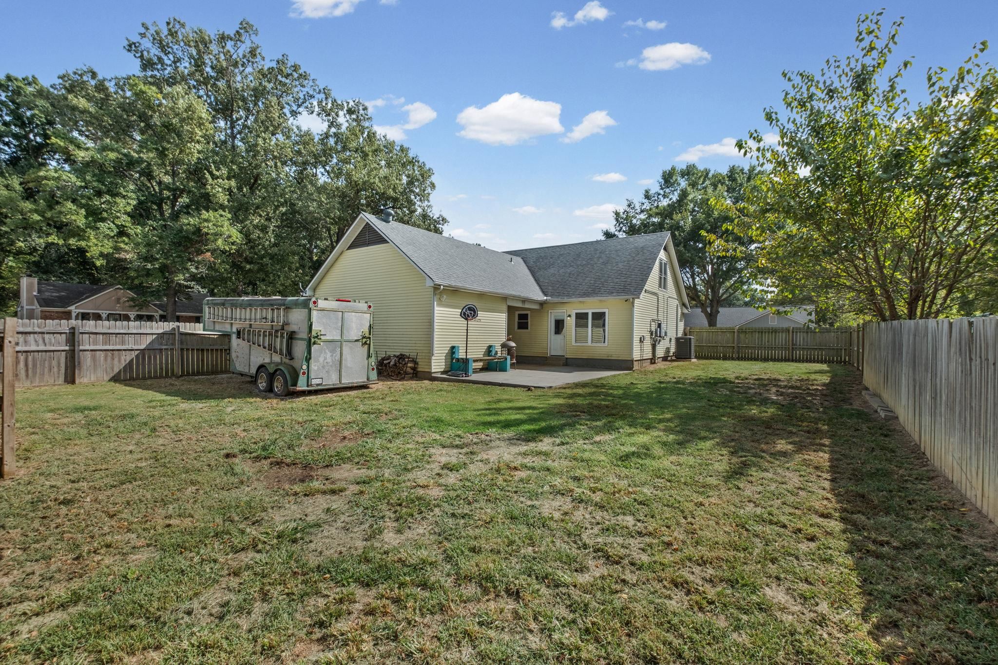 4476 HUNTER BAY DR