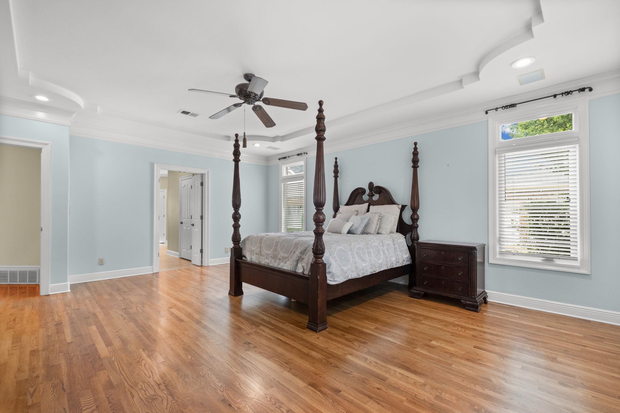 1419 RED BEND CV