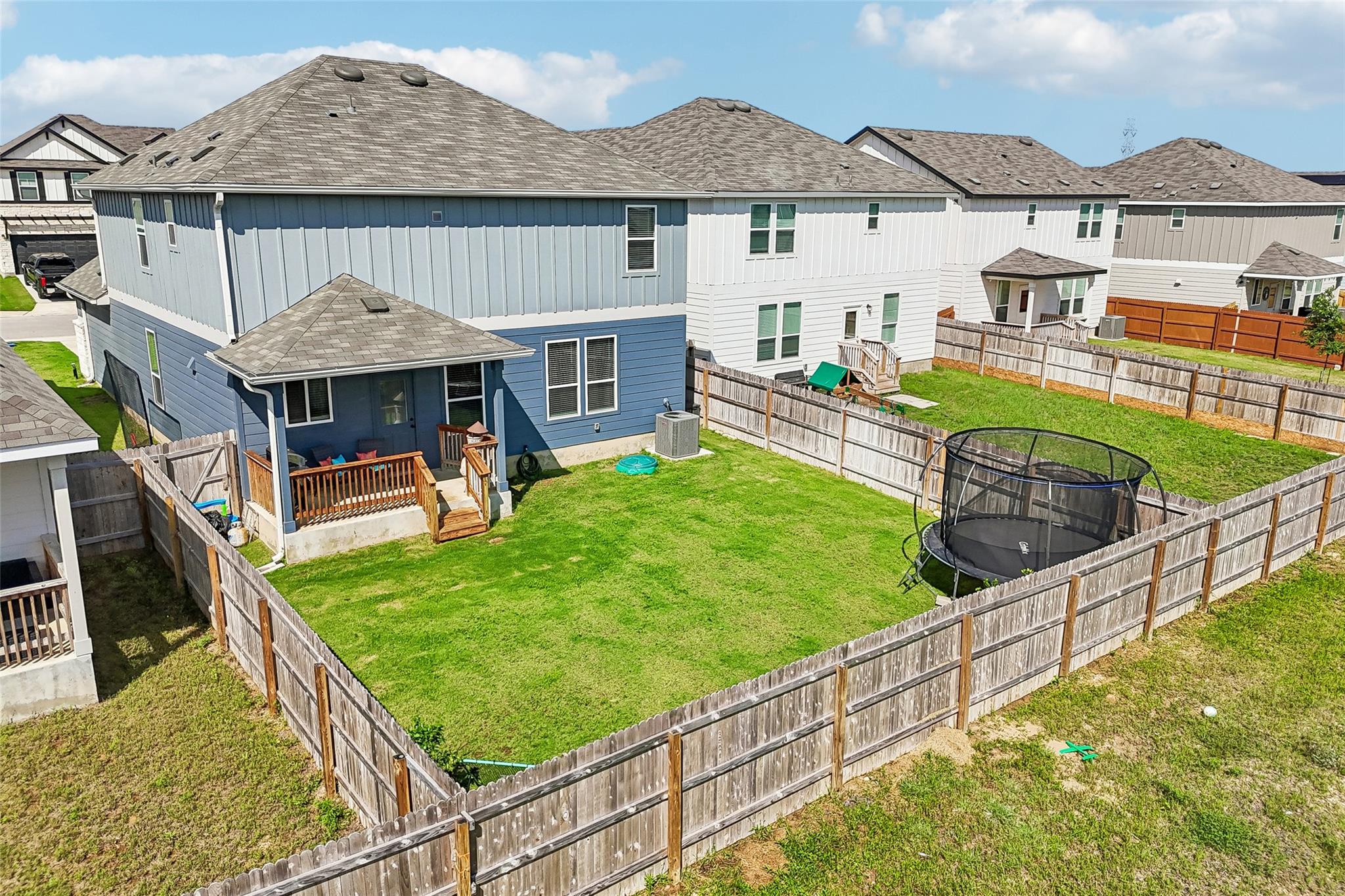 4037 Sun Meadow LN