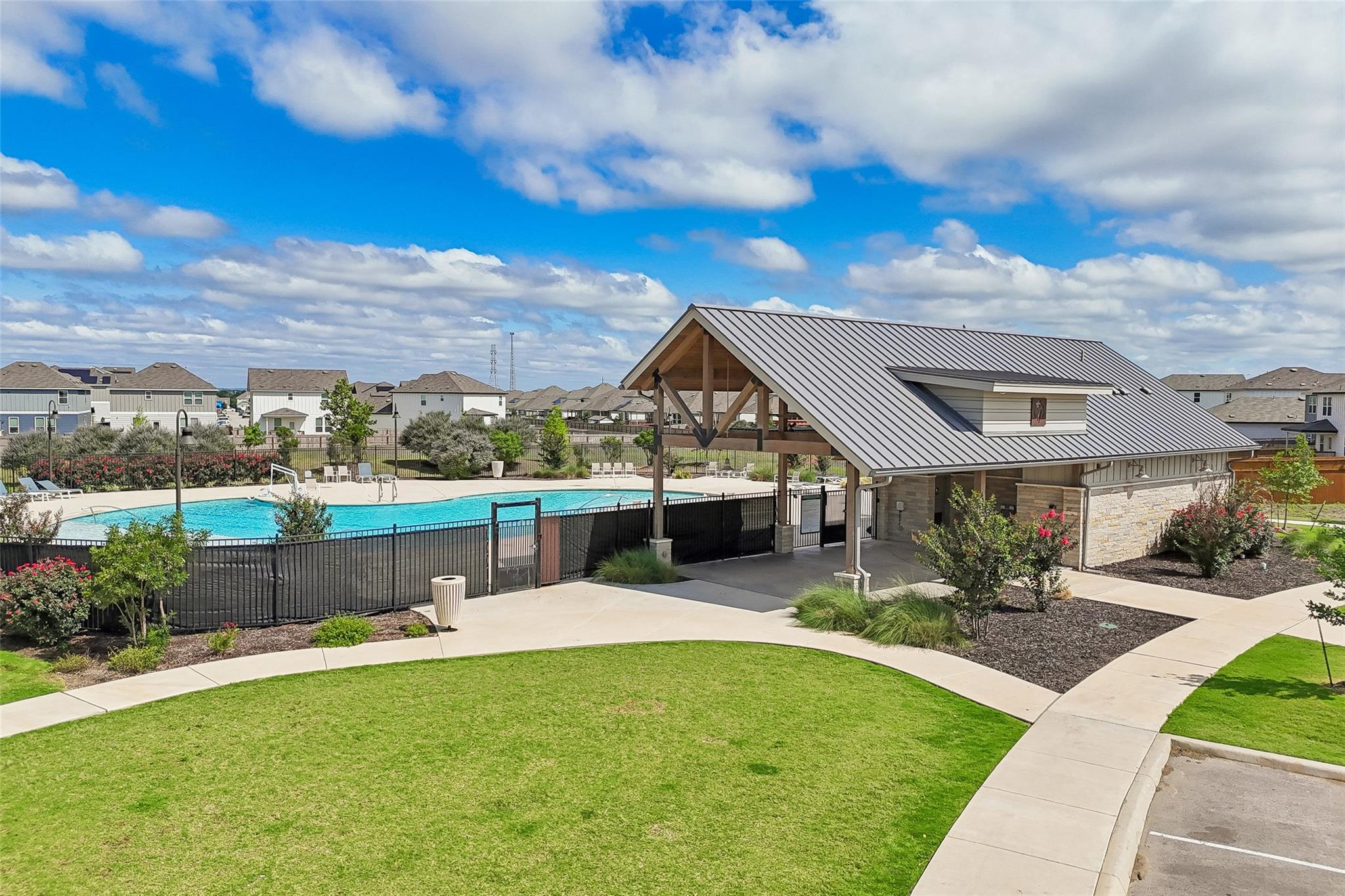 4037 Sun Meadow LN