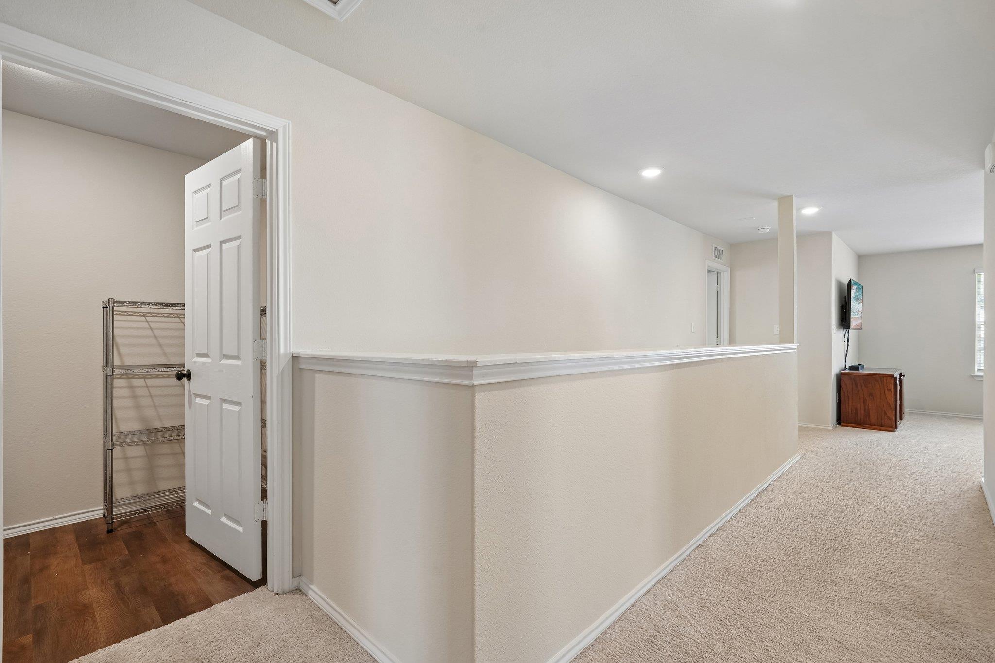 4037 Sun Meadow LN