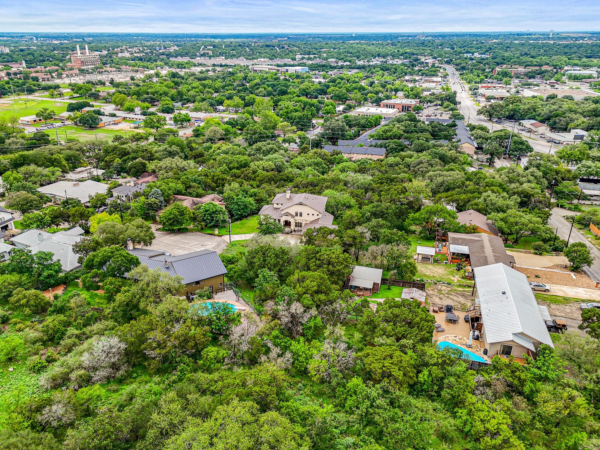 718 Starcrest