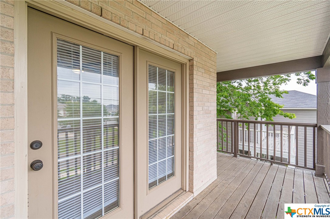 1418 Meadow Parkway