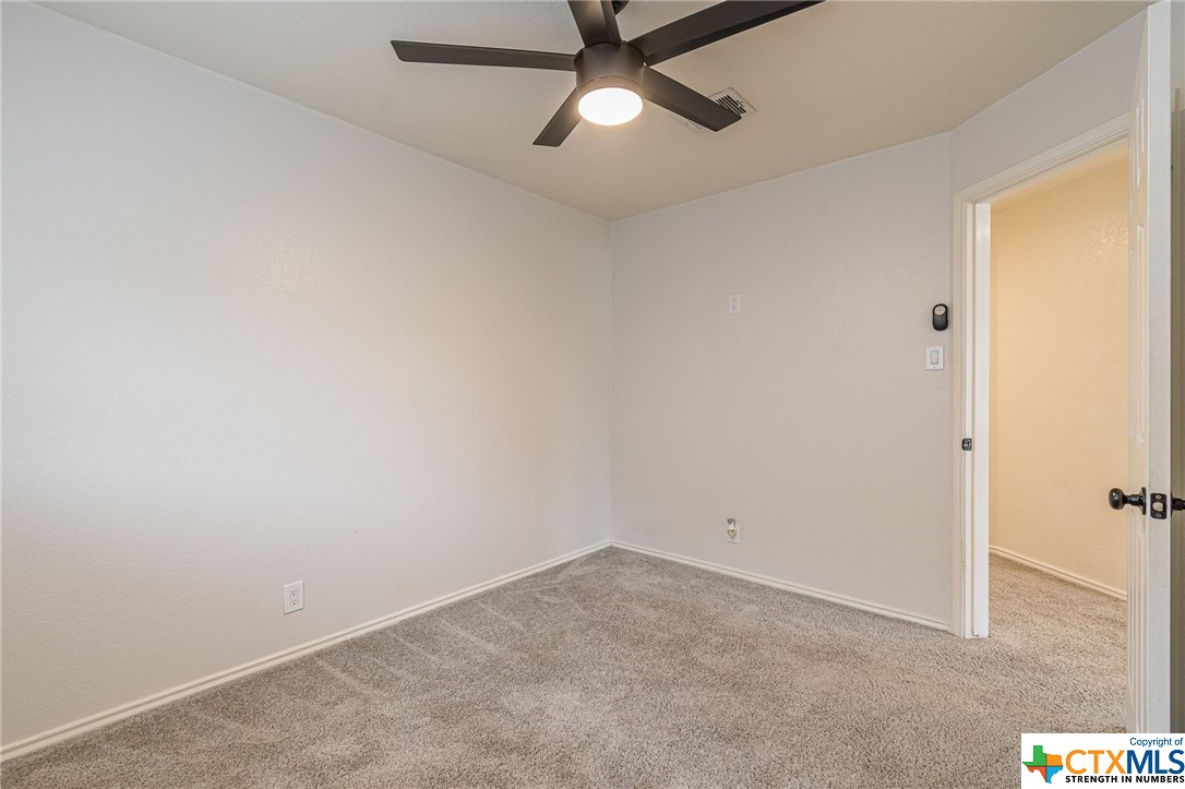 1418 Meadow Parkway