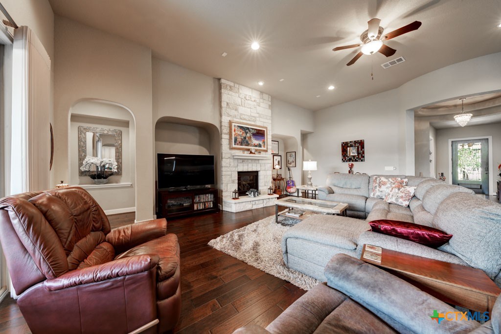 2126 Ranch Loop Drive