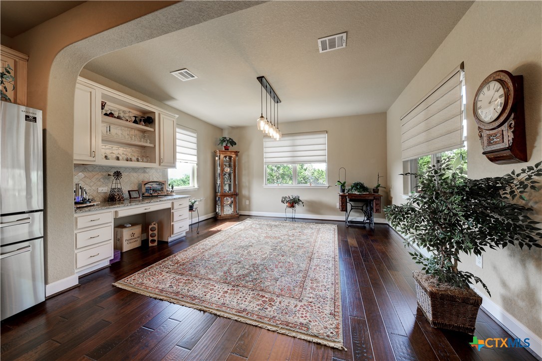 2126 Ranch Loop Drive