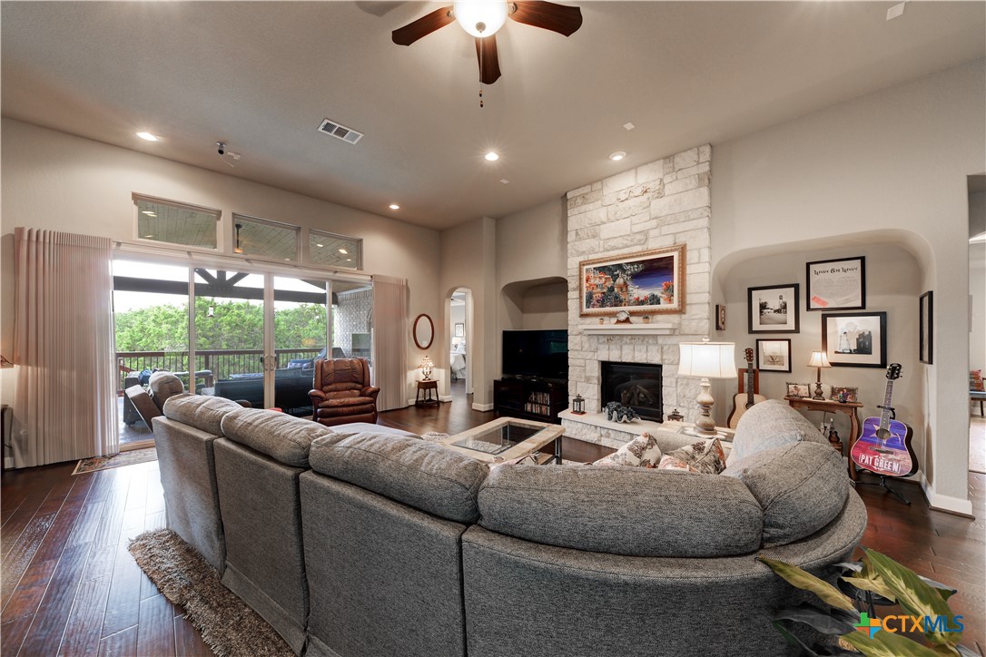 2126 Ranch Loop Drive