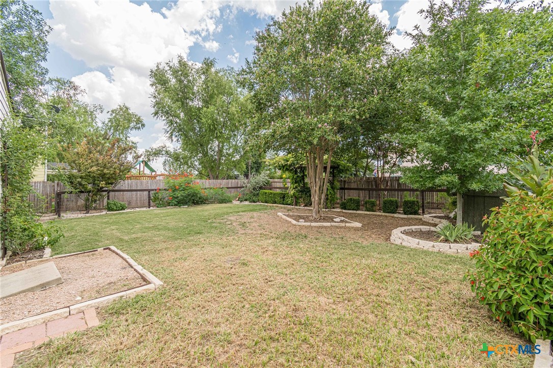 631 Northwest Crossing Drive