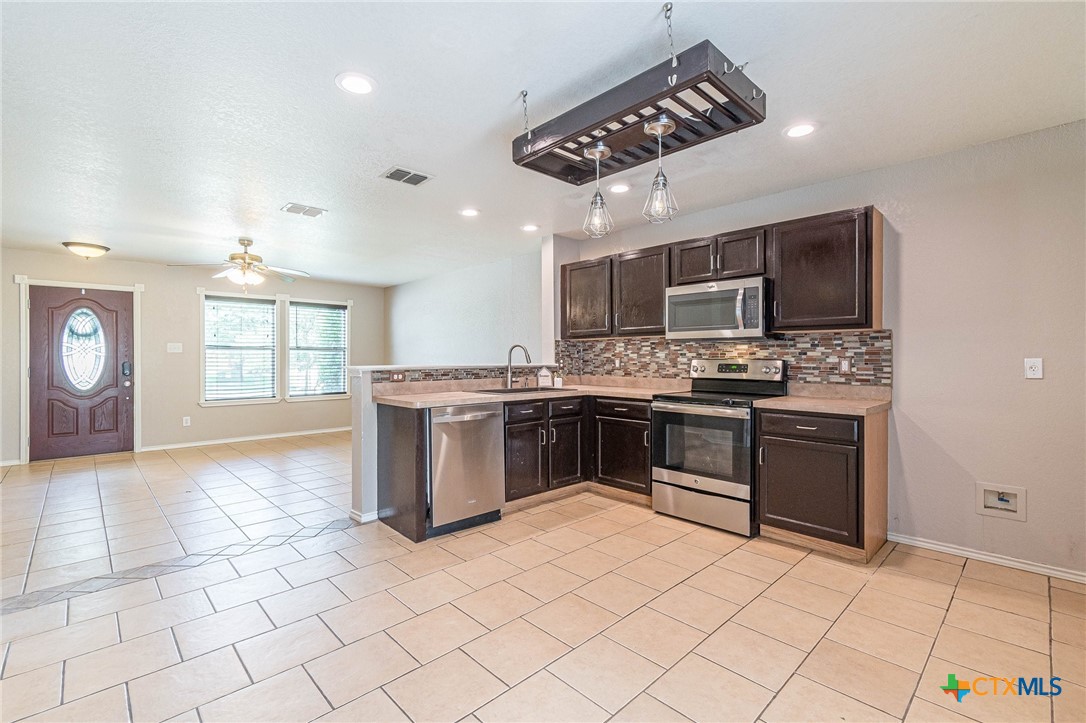 631 Northwest Crossing Drive