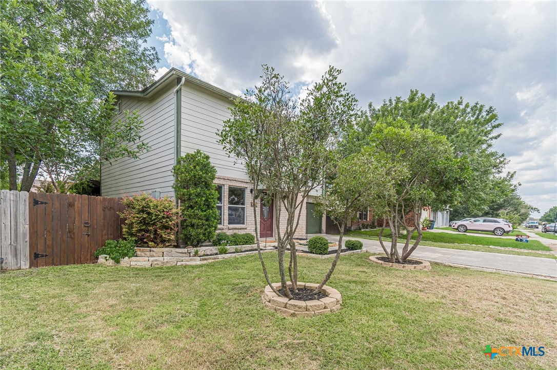 631 Northwest Crossing Drive