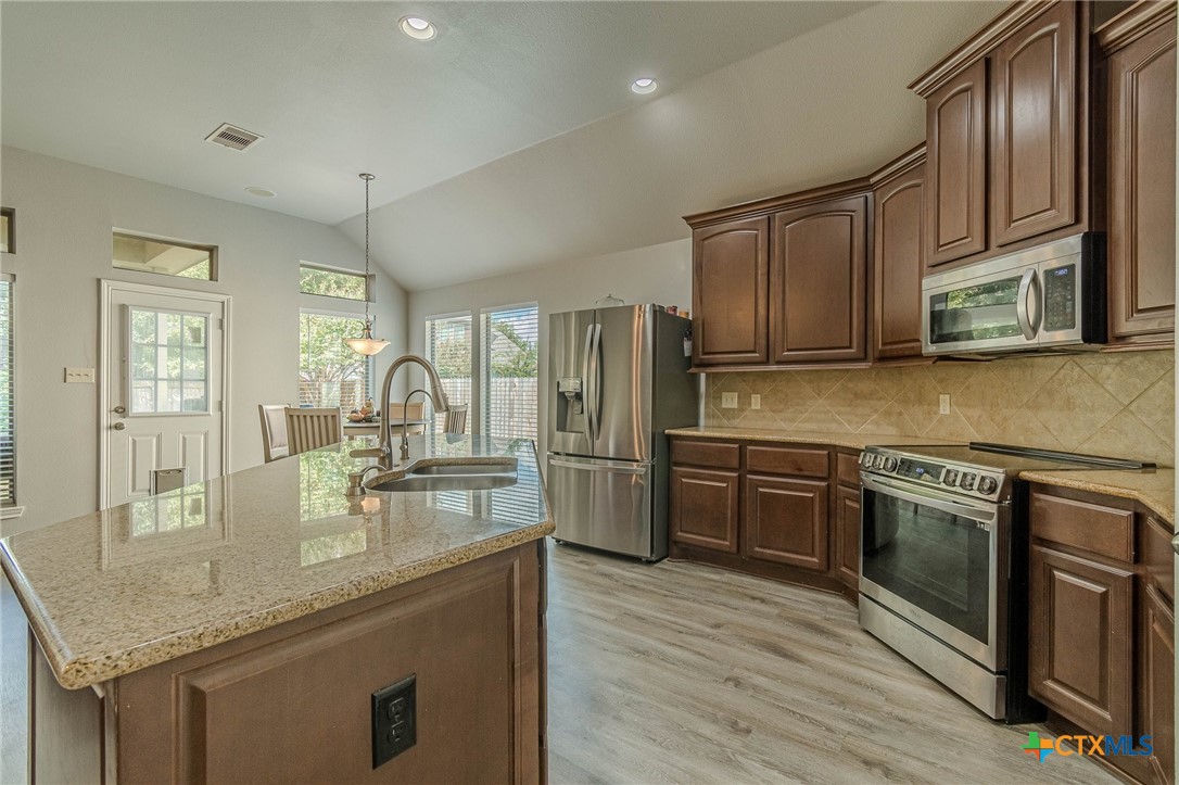 2994 Hidden Meadow