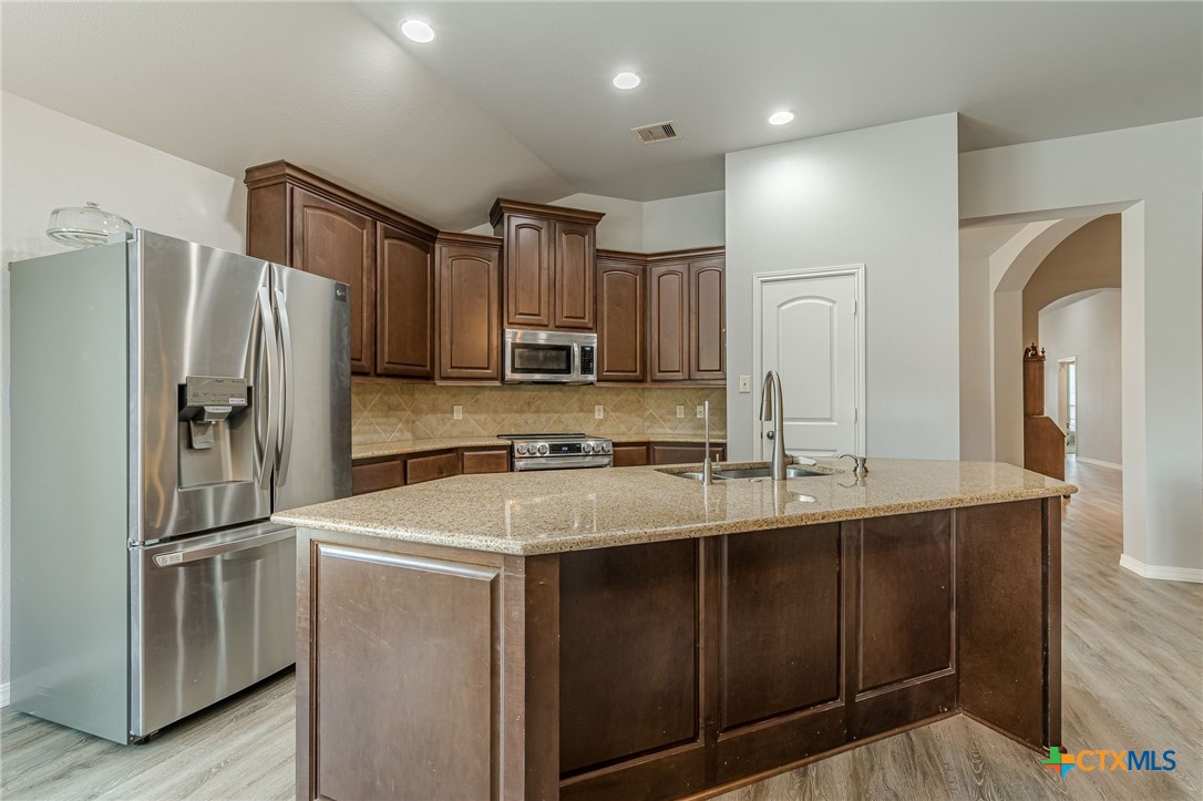 2994 Hidden Meadow