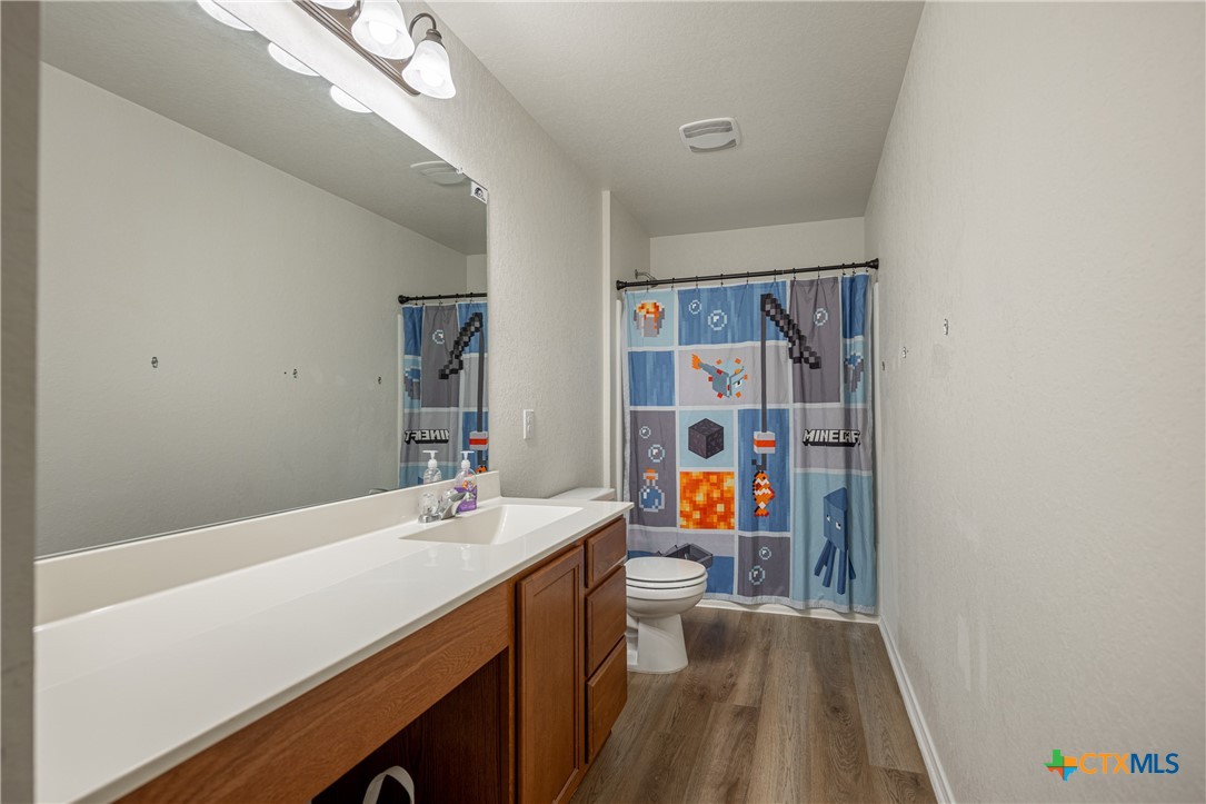 1452 Astor Creek