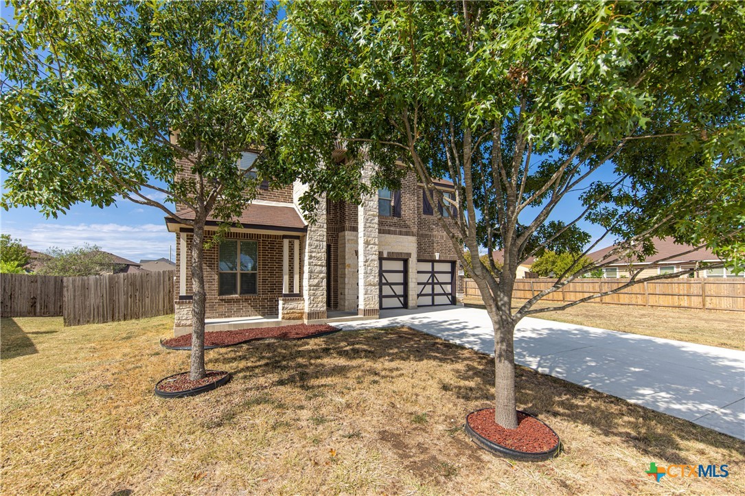 1452 Astor Creek