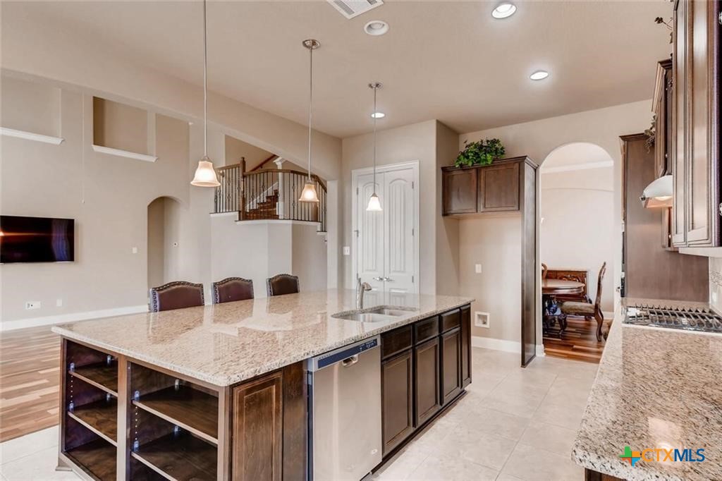 109 Hot Spring Valley