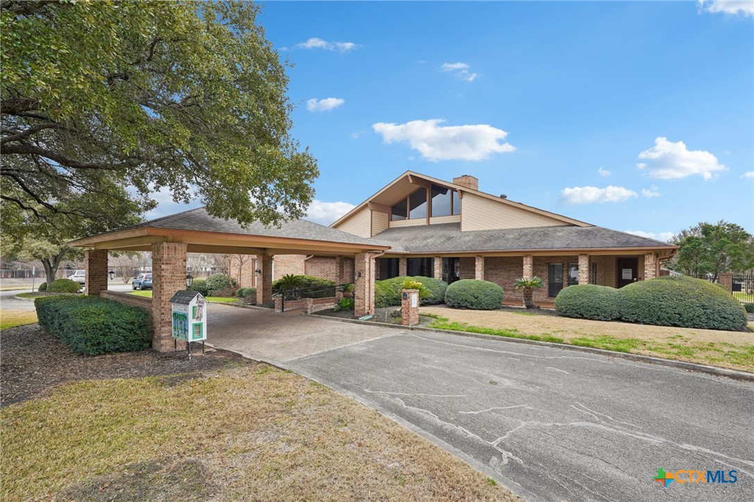 2339 Normandy Grace
