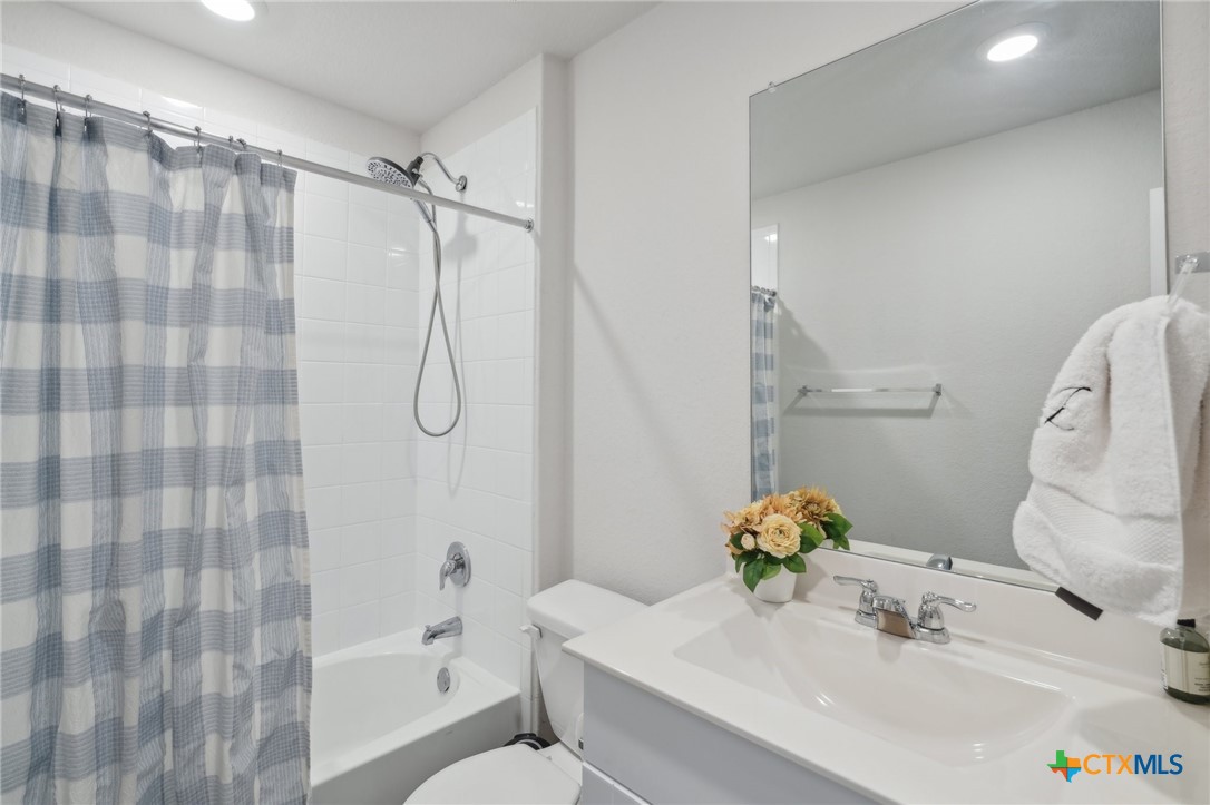 1428 Redwood Creek