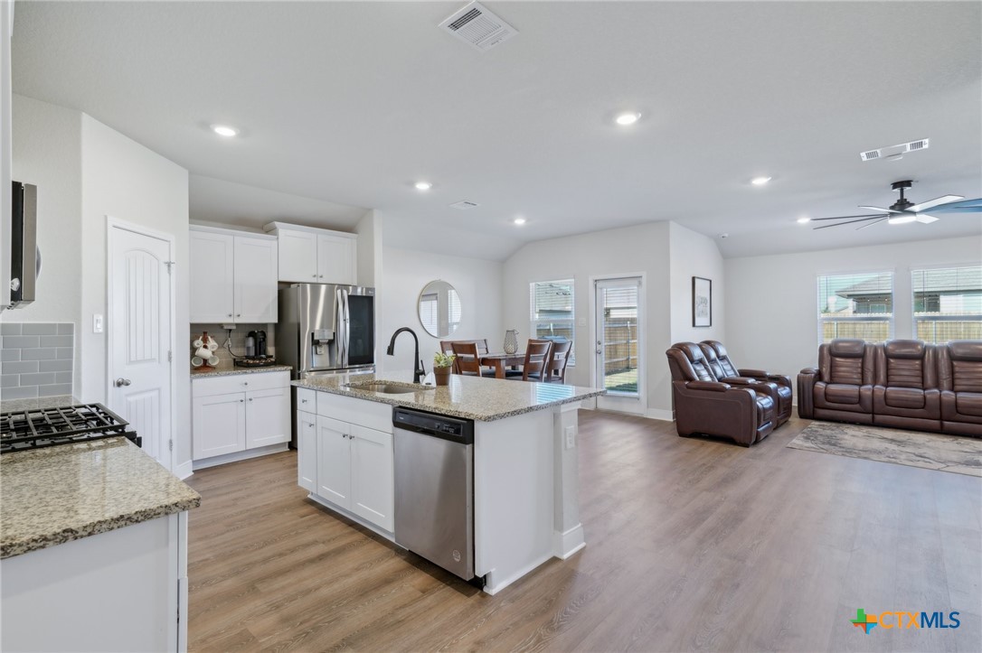 1428 Redwood Creek