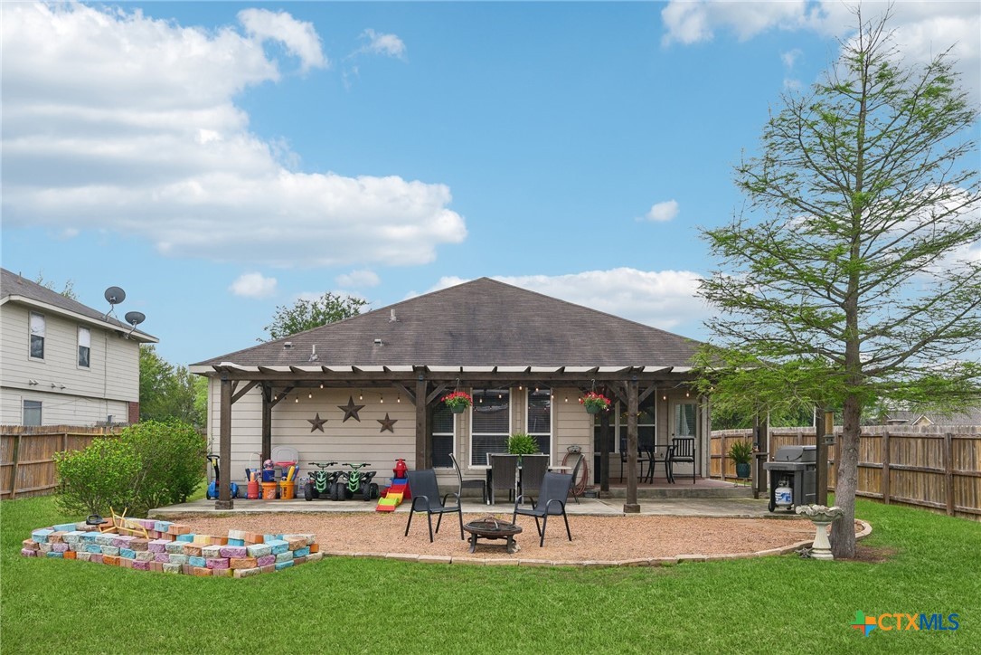 2585 White Wing Way